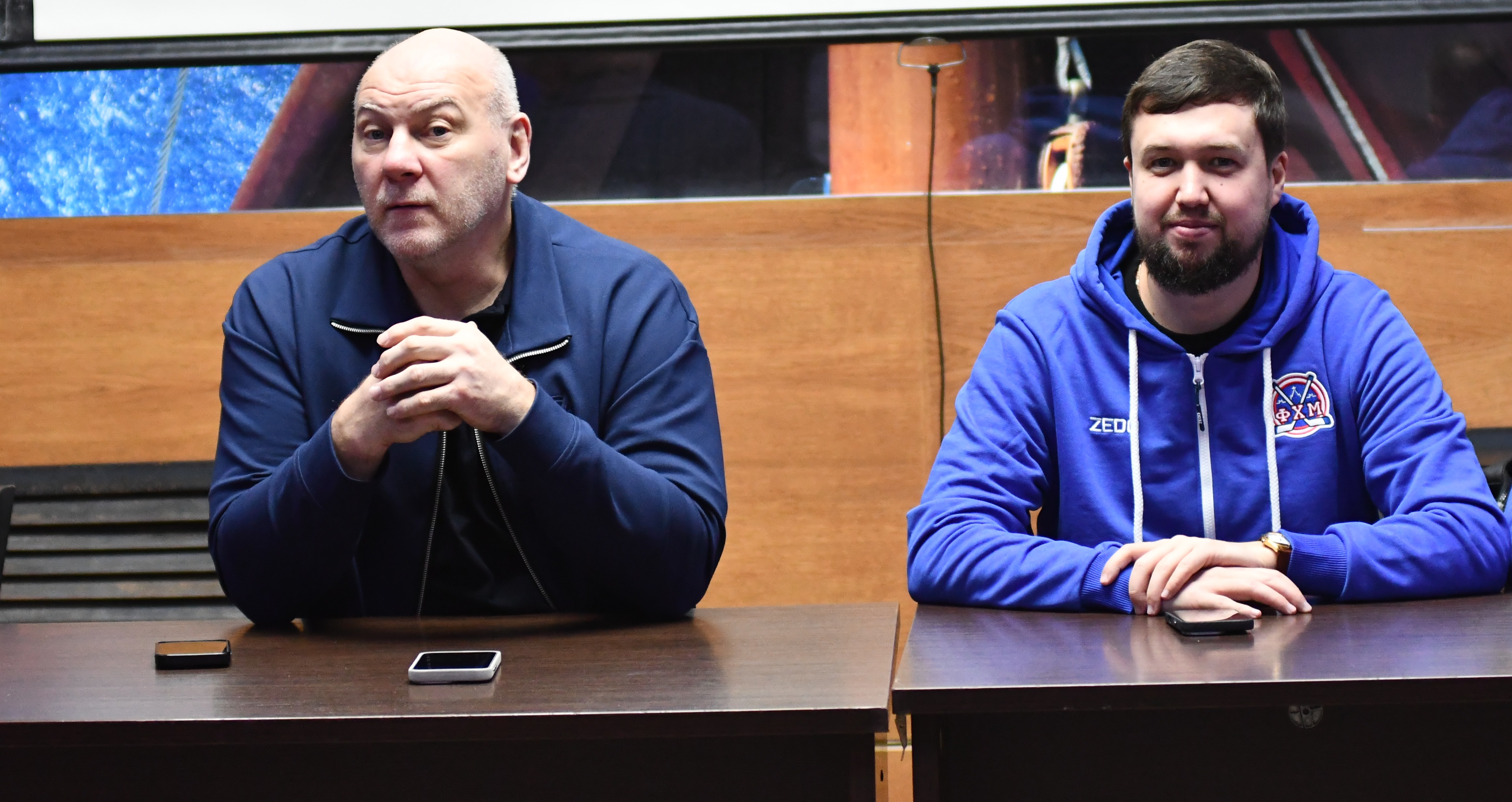 Фото: Встреча женских сборных Москвы с Андреем Николишиным