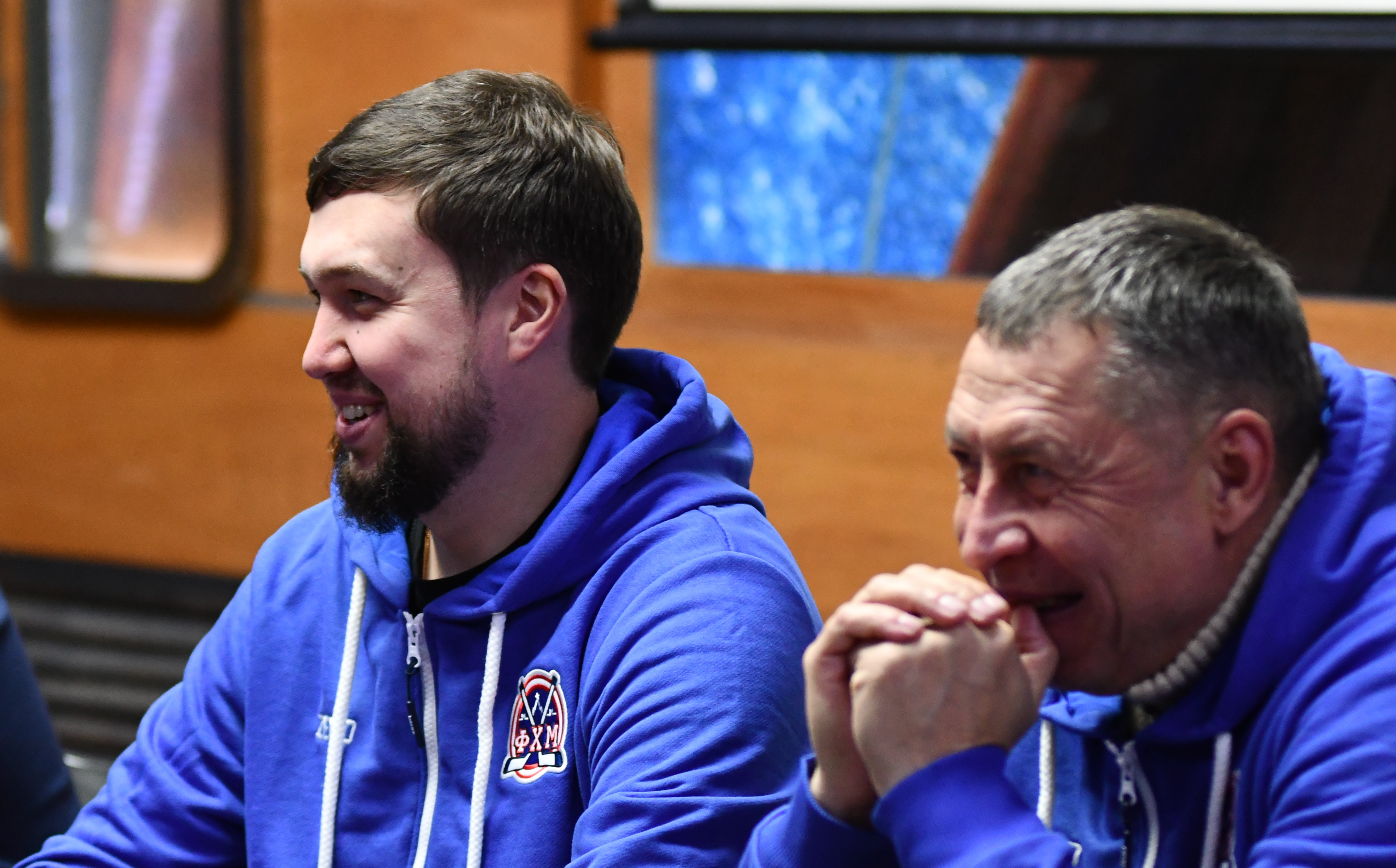 Фото: Встреча женских сборных Москвы с Андреем Николишиным