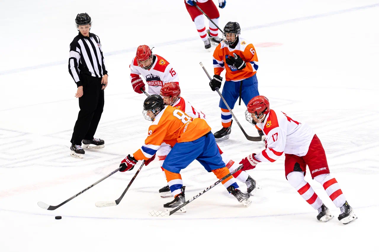 Фото: Cборная Москвы - сборная ЮФО 2011