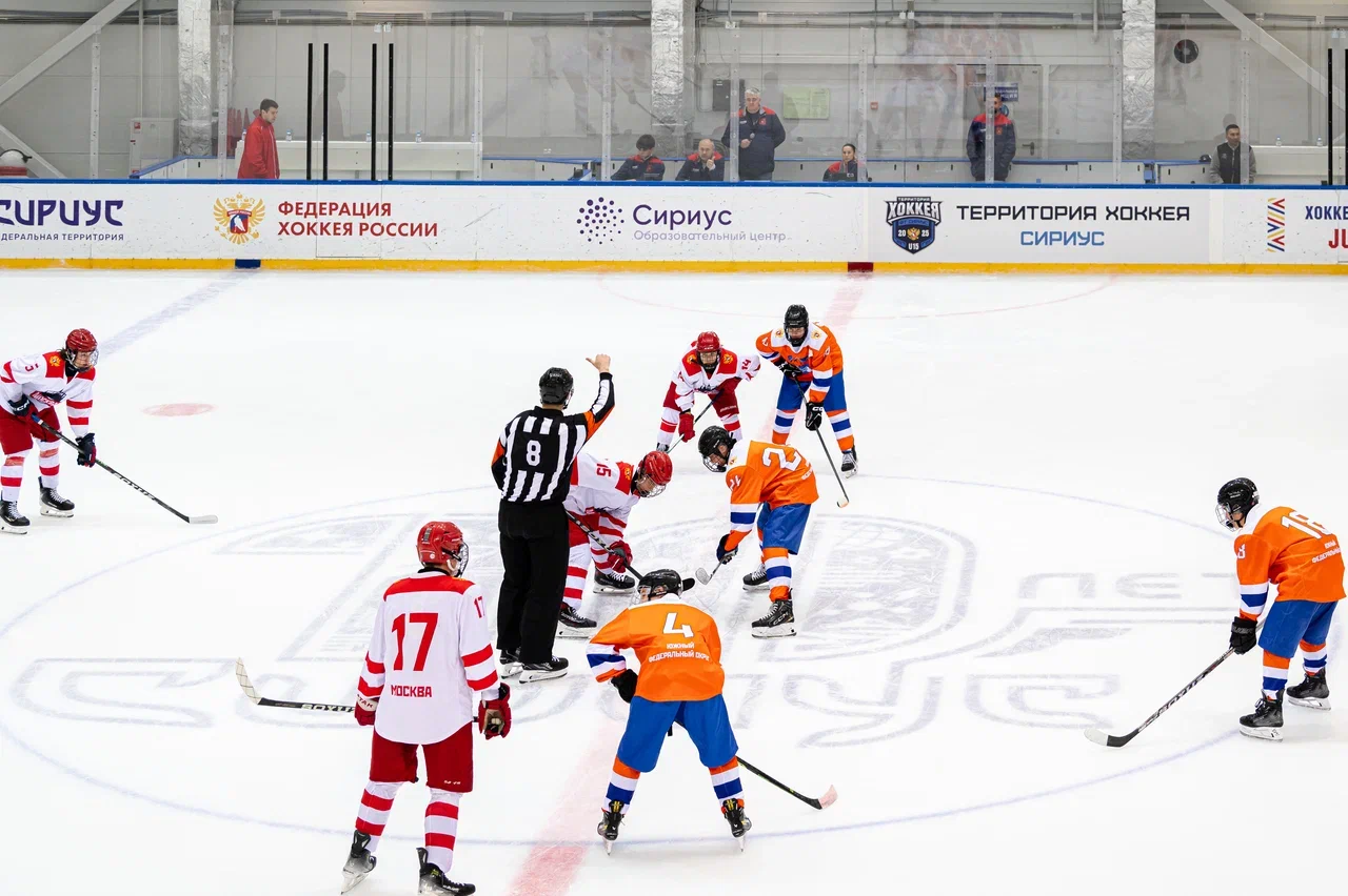 Фото: Cборная Москвы - сборная ЮФО 2011