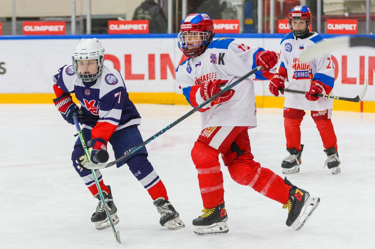 Фото: Крылья Советов - Красная Машина Юниор 2014