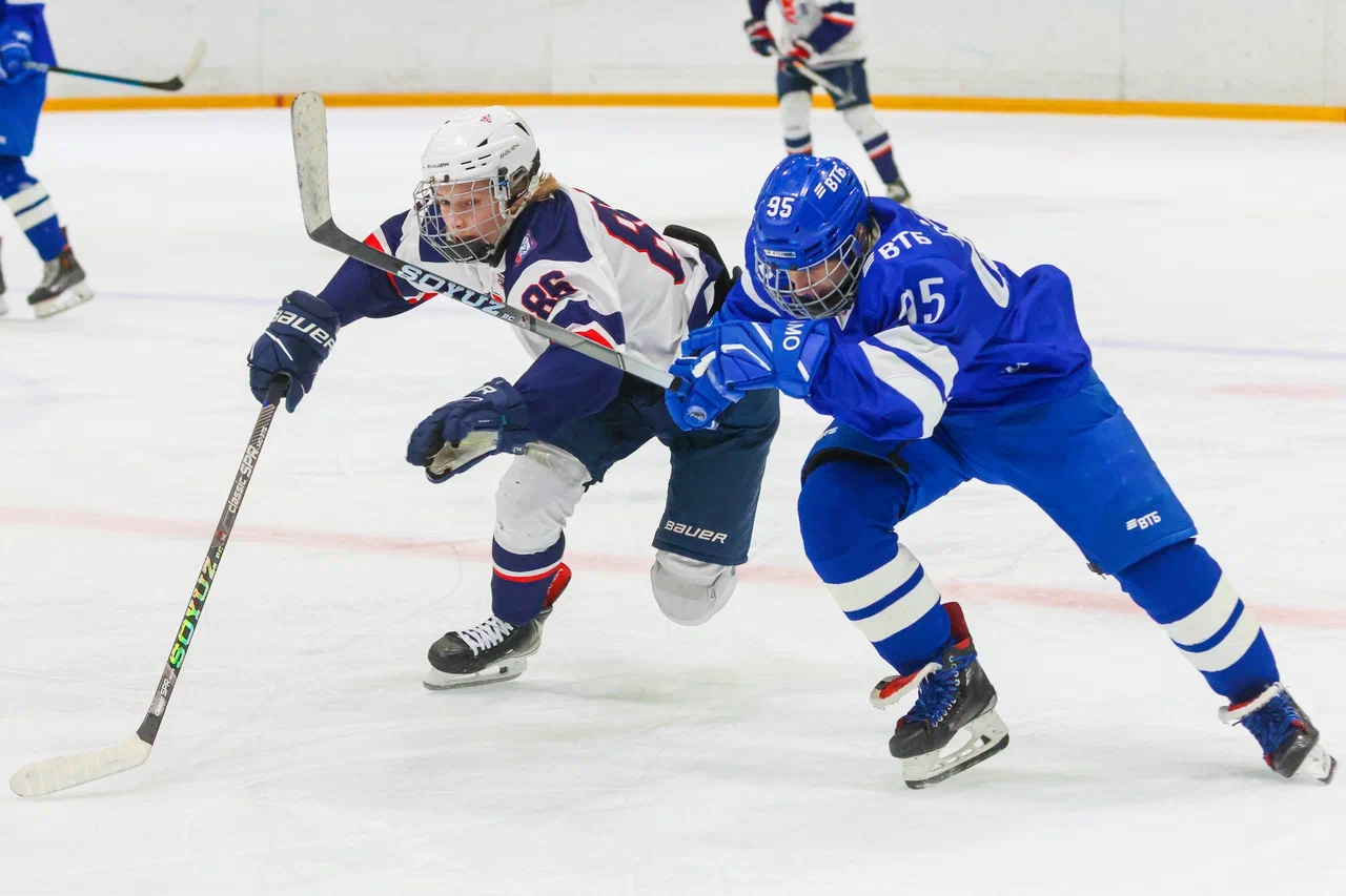 Фото: Динамо - Крылья Советов 2009