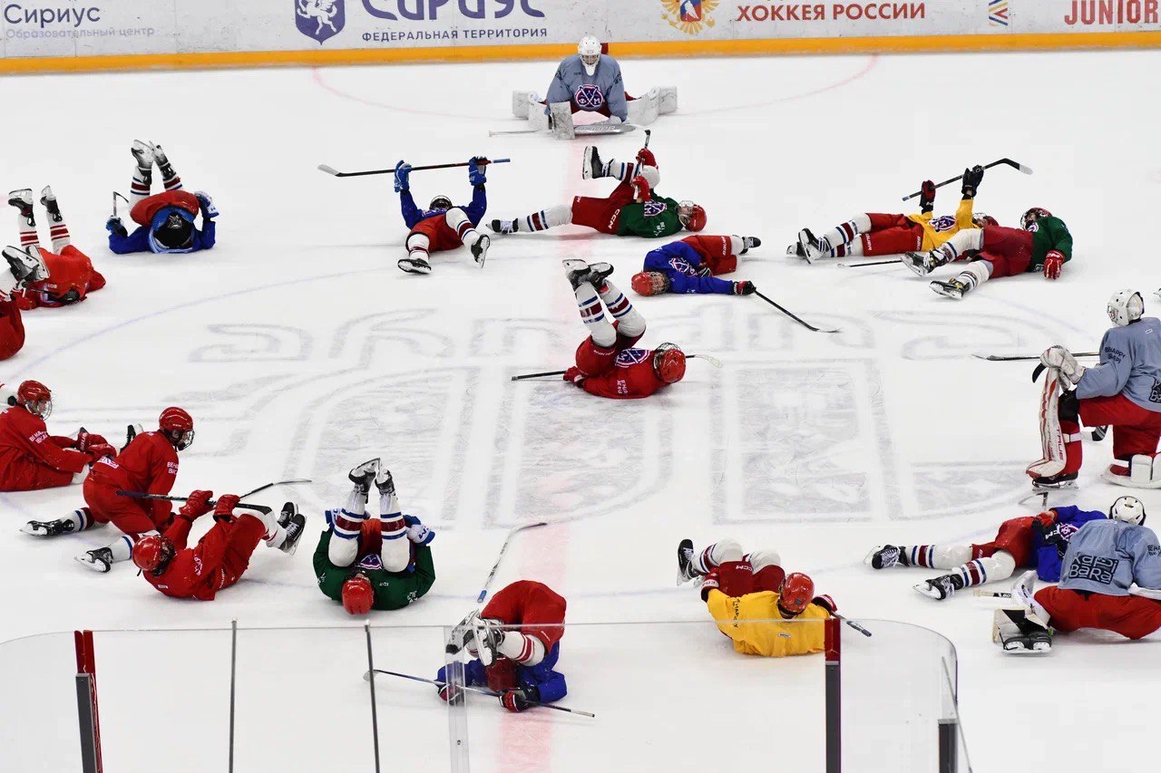 Фото: Тренировка сборной Москвы-2011 перед полуфинальным матчем 