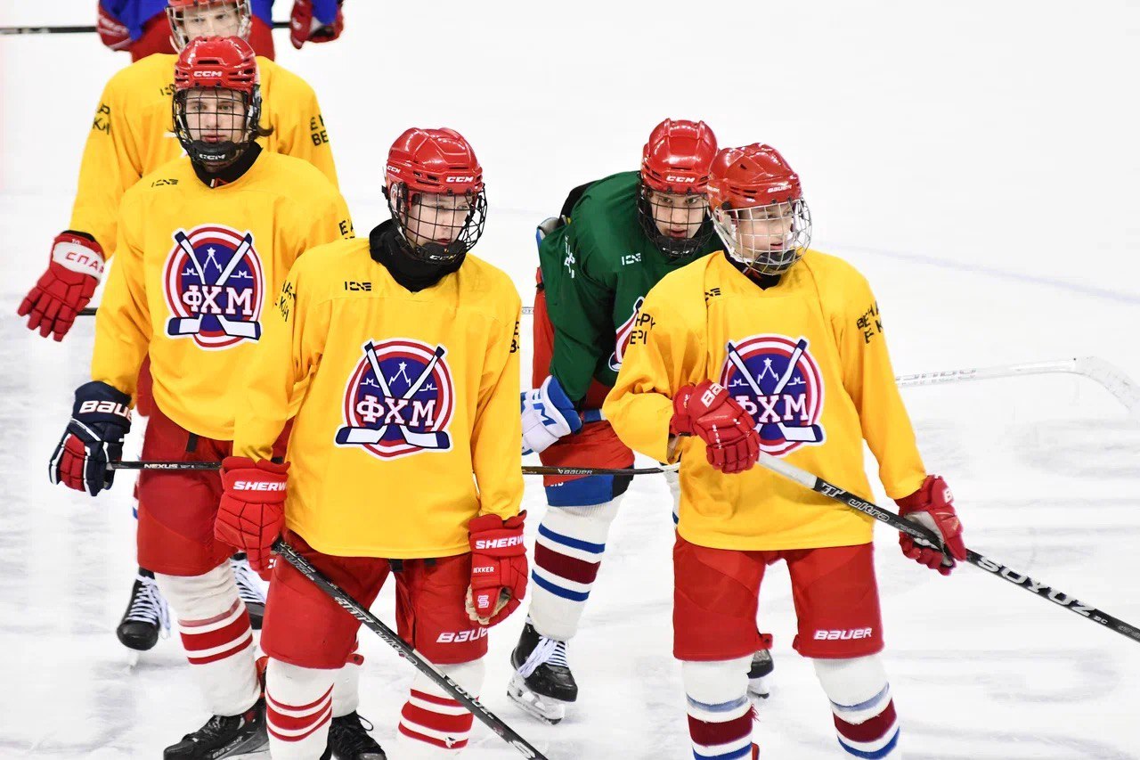 Фото: Тренировка сборной Москвы-2011 перед полуфинальным матчем 