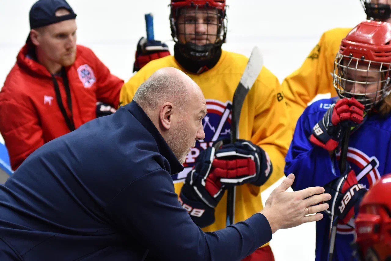 Фото: Тренировка сборной Москвы-2011 перед полуфинальным матчем 
