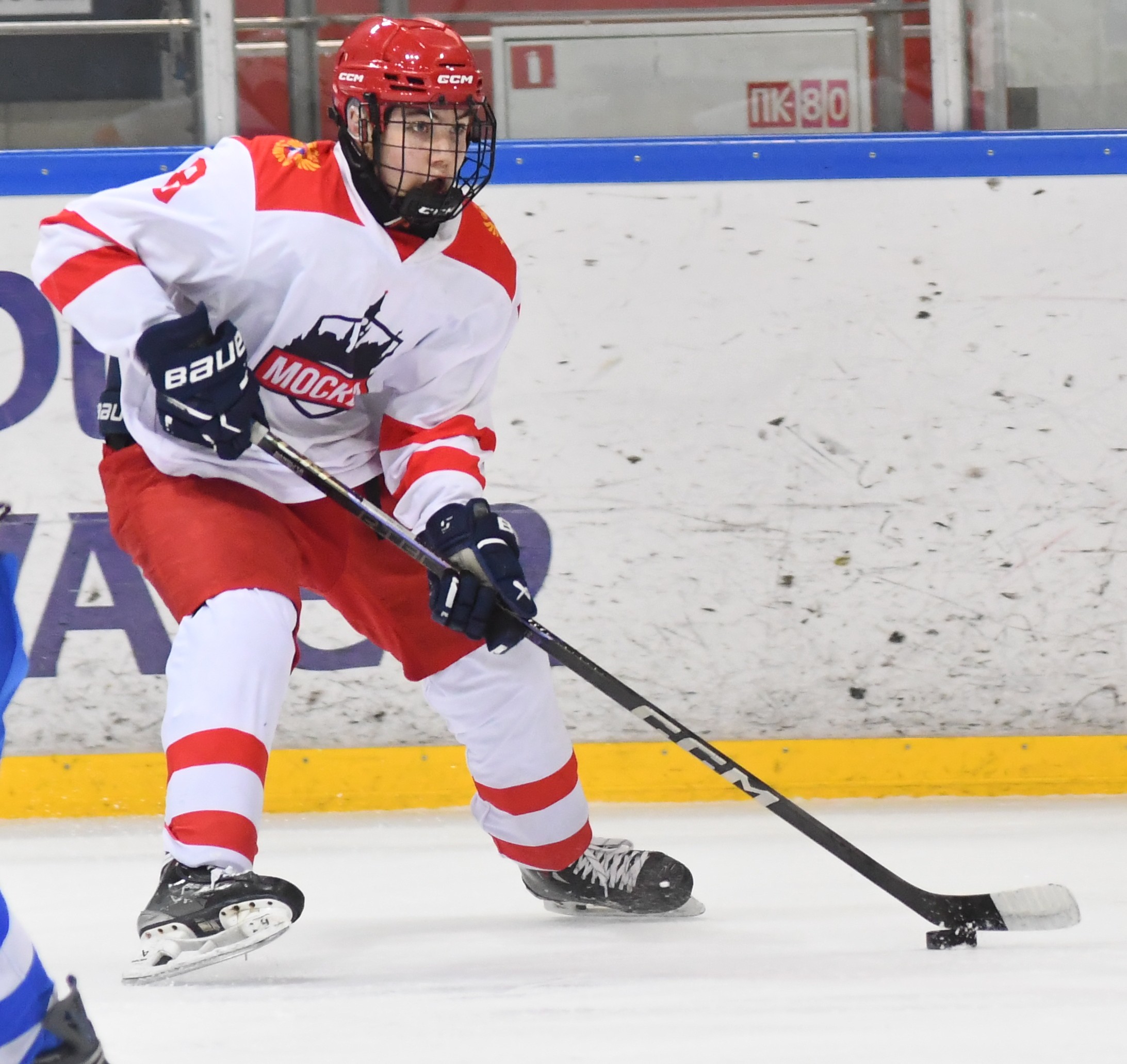 Фото: Сб. Санкт-Петербурга - сб. Москвы 2012