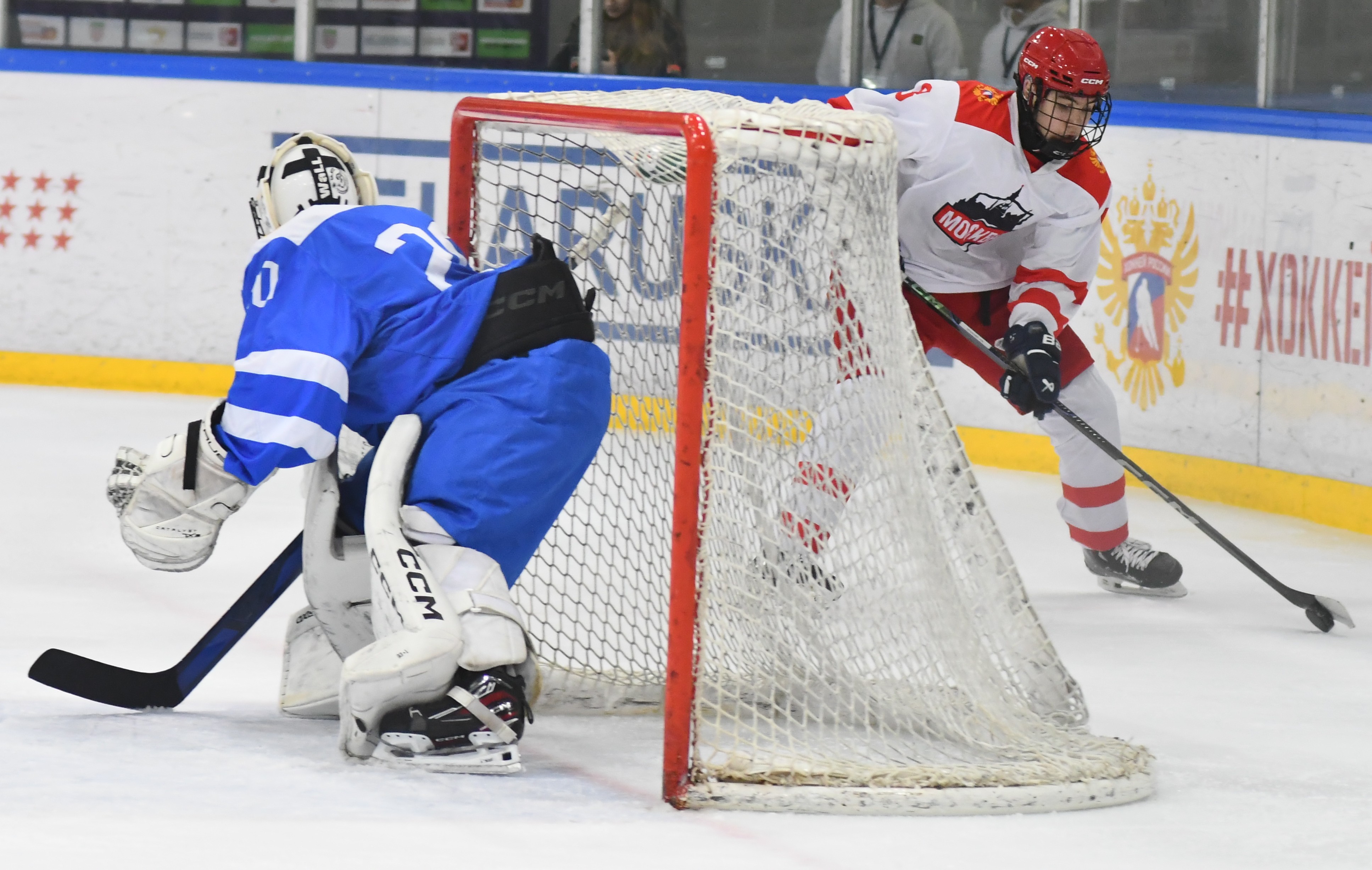 Фото: Сб. Санкт-Петербурга - сб. Москвы 2012