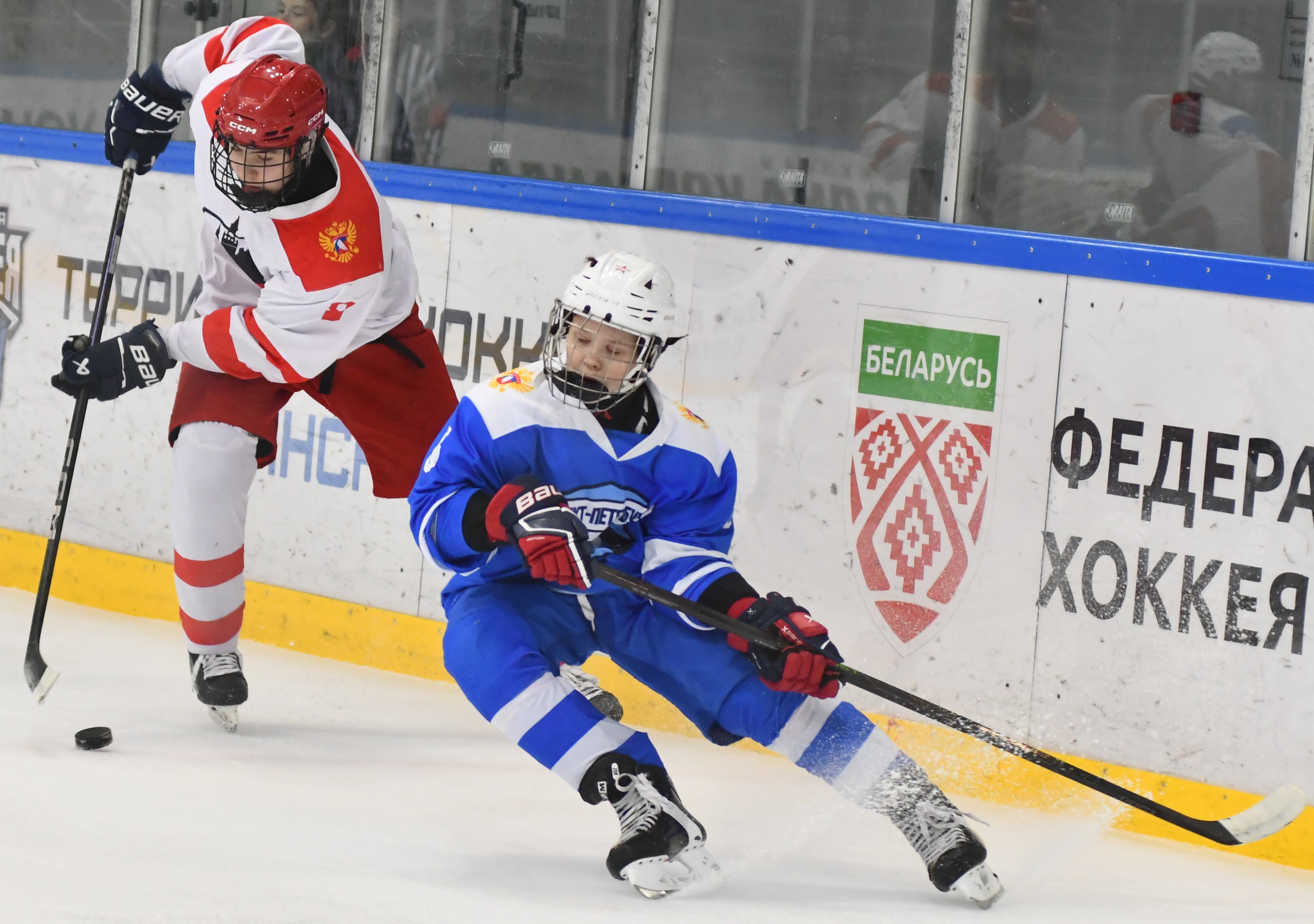 Фото: Сб. Санкт-Петербурга - сб. Москвы 2012