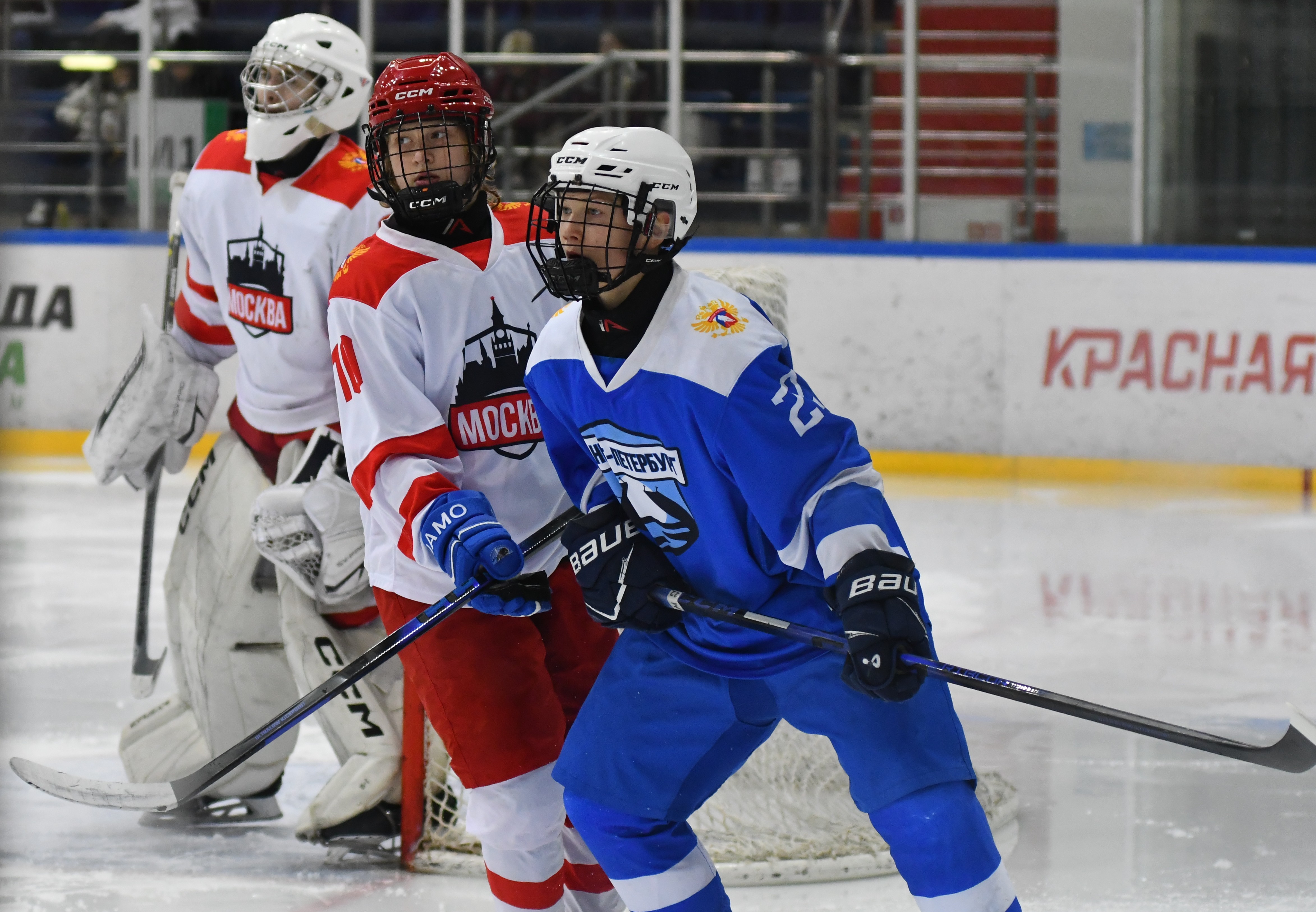 Фото: Сб. Санкт-Петербурга - сб. Москвы 2012