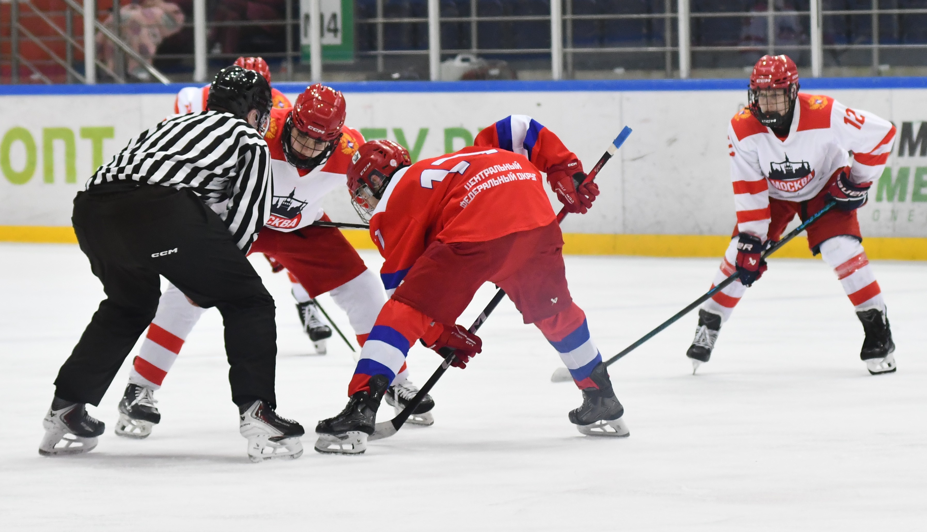 Фото: Сборная ЦФО - сборная Москвы 2012