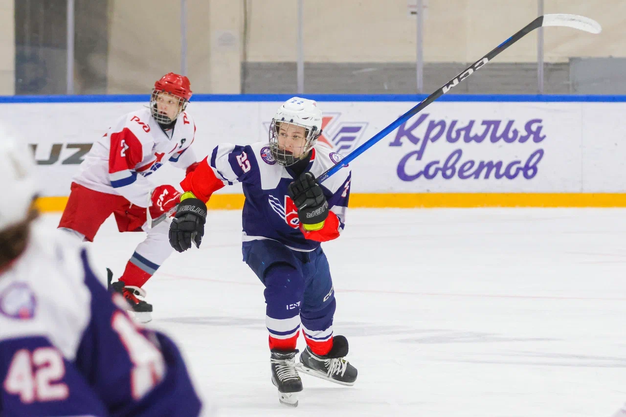 Фото: Крылья Советов - Локомотив 2004 2011