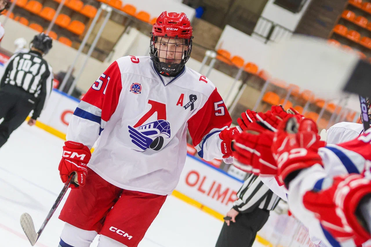 Фото: Крылья Советов - Локомотив 2004 2011