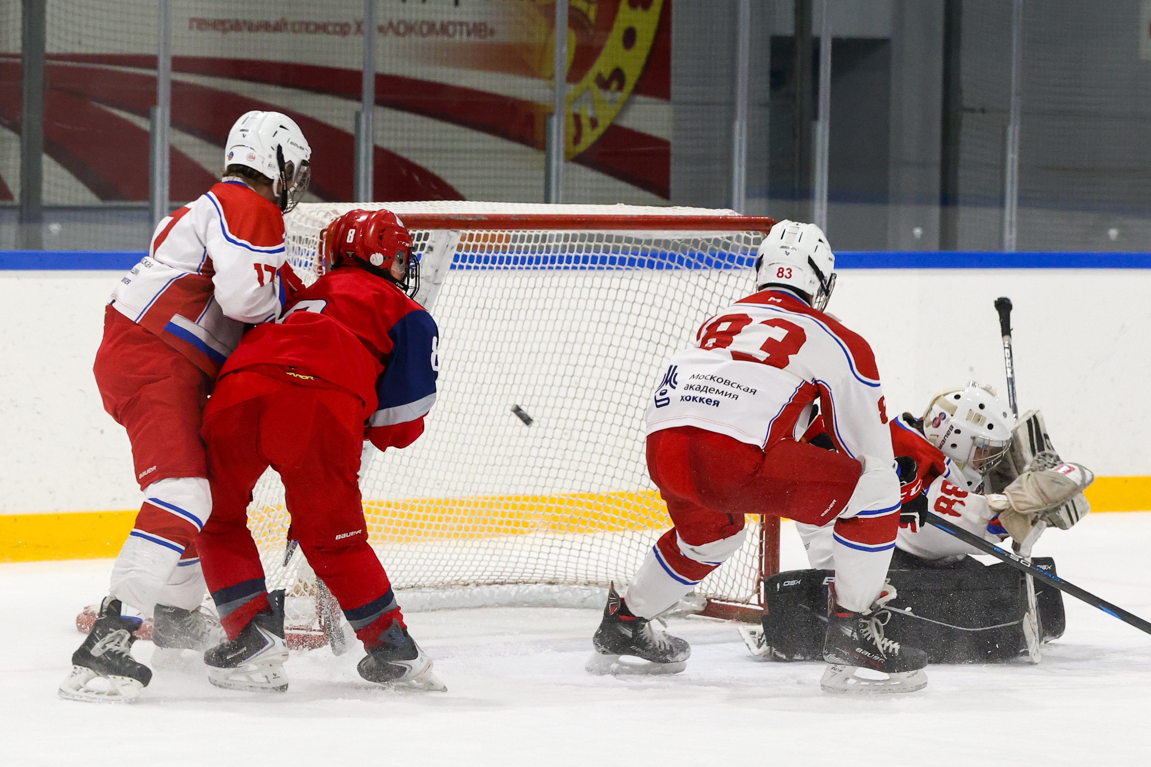 Фото: Локомотив 2004 - Русь 2013