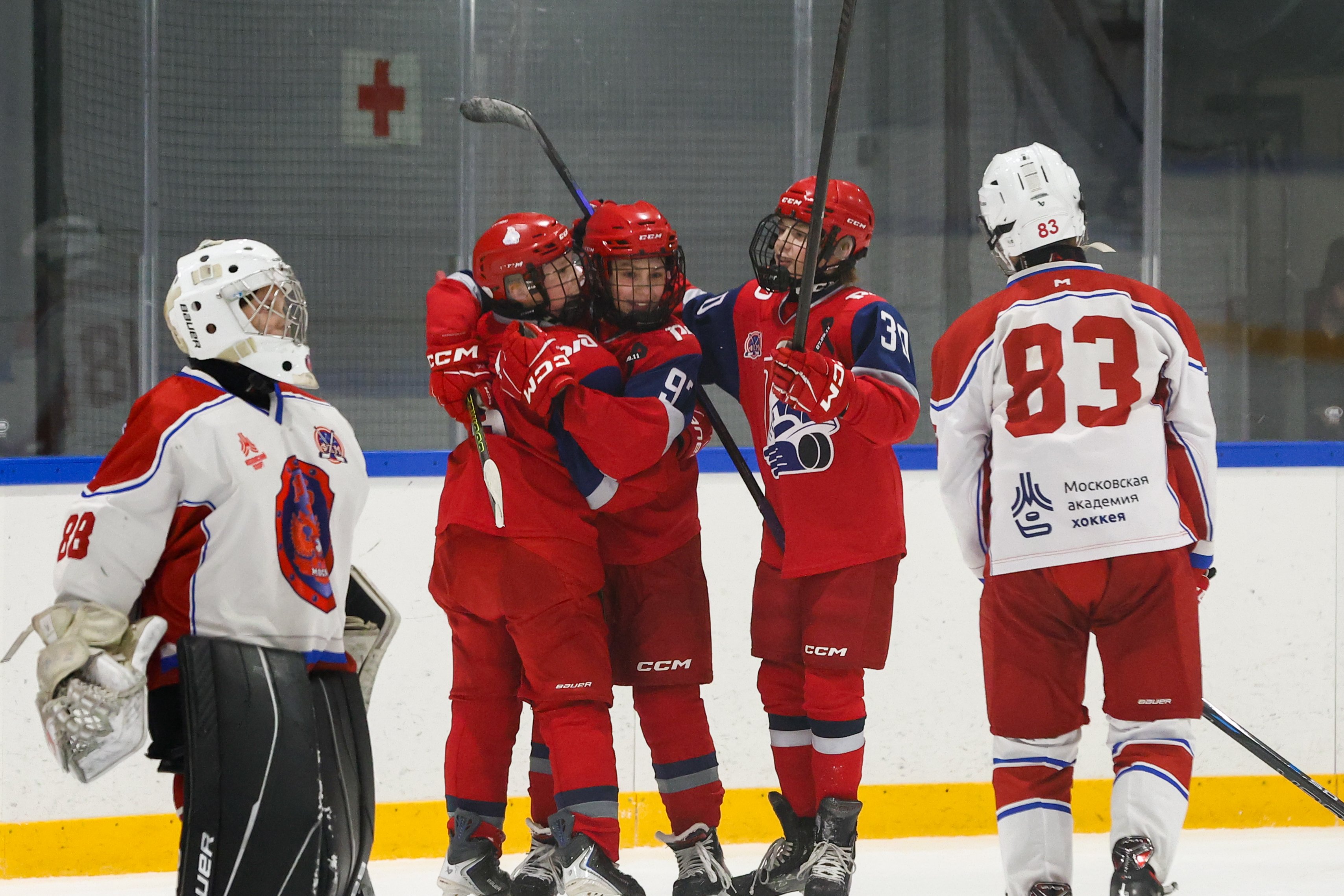 Фото: Локомотив 2004 - Русь 2013