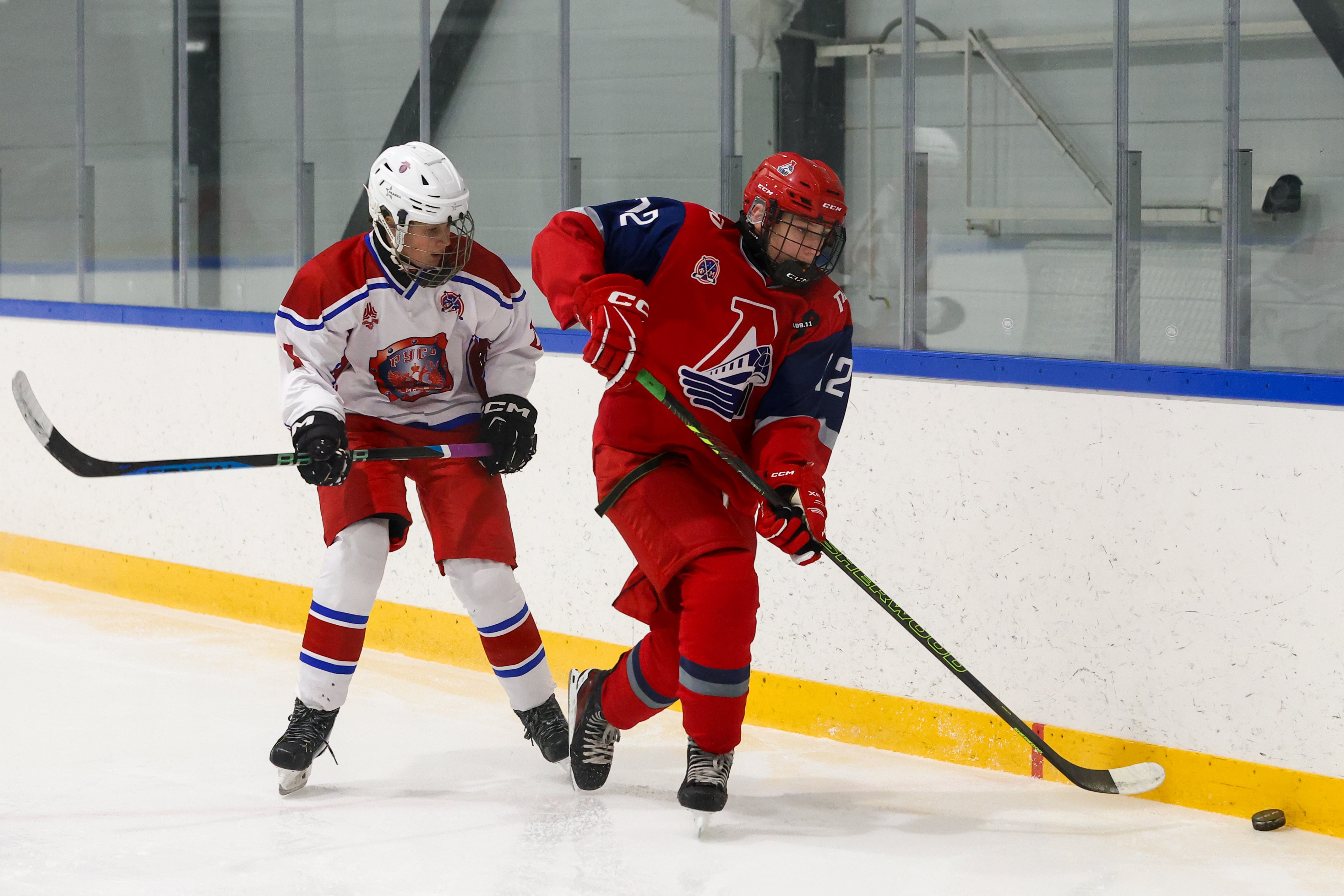 Фото: Локомотив 2004 - Русь 2013