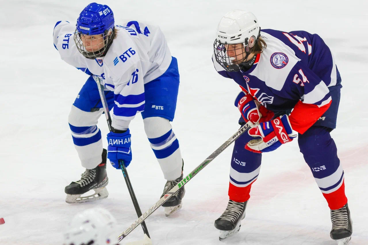 Фото: Крылья Советов - Динамо 2009 