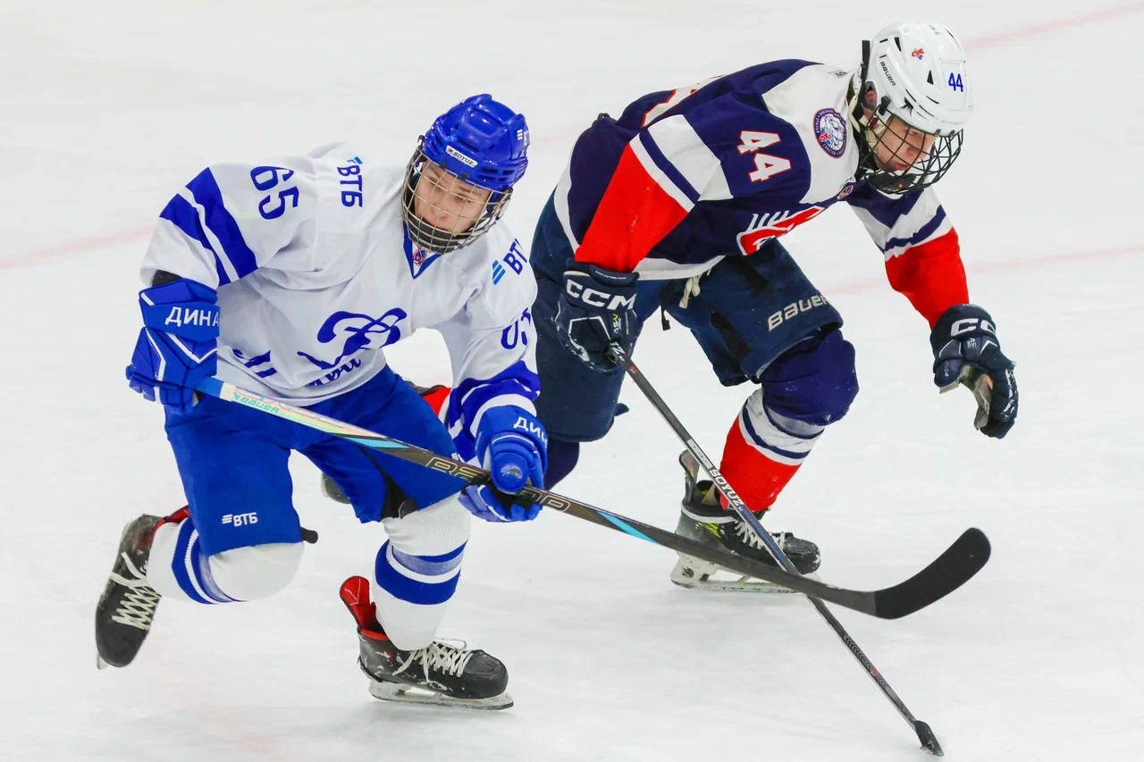 Фото: Крылья Советов - Динамо 2009 