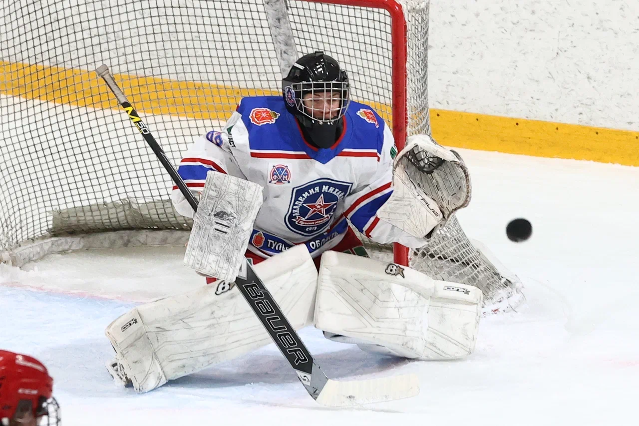 Фото: Локомотив - Академия Михайлова (Новомосковск) 2009