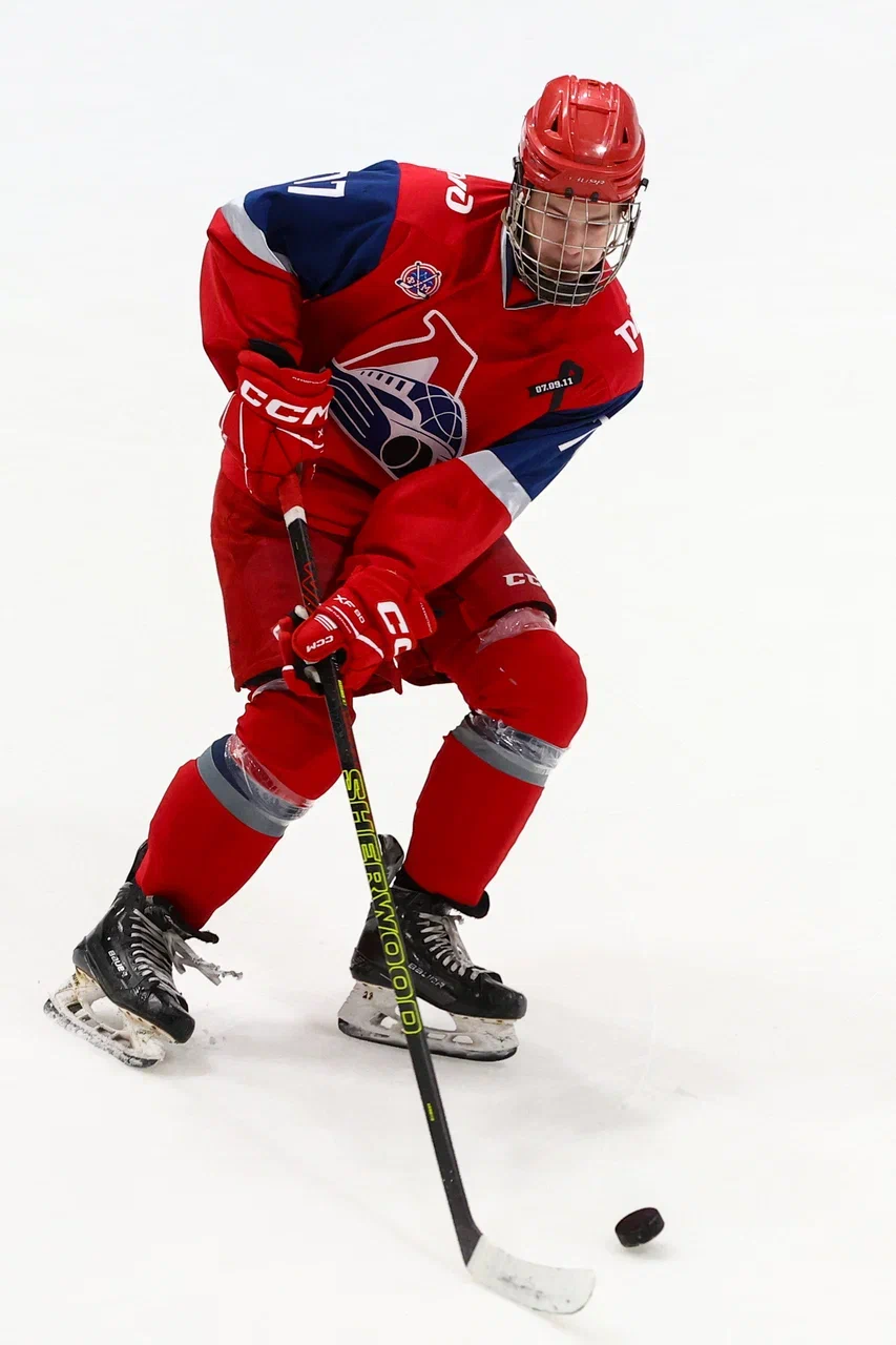 Фото: Локомотив - Академия Михайлова (Новомосковск) 2009