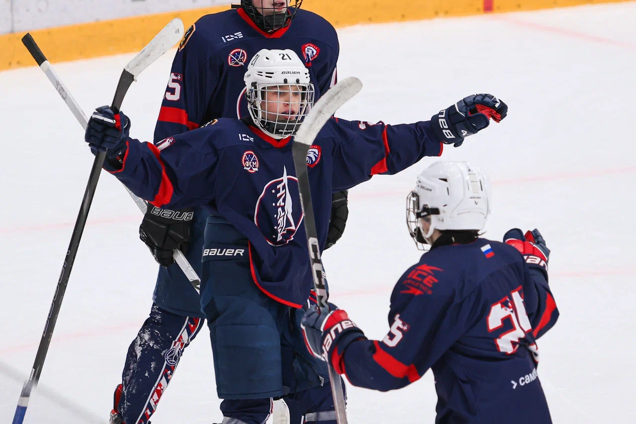 Фото: Буран Москва - Красная Машина Арктика 2012