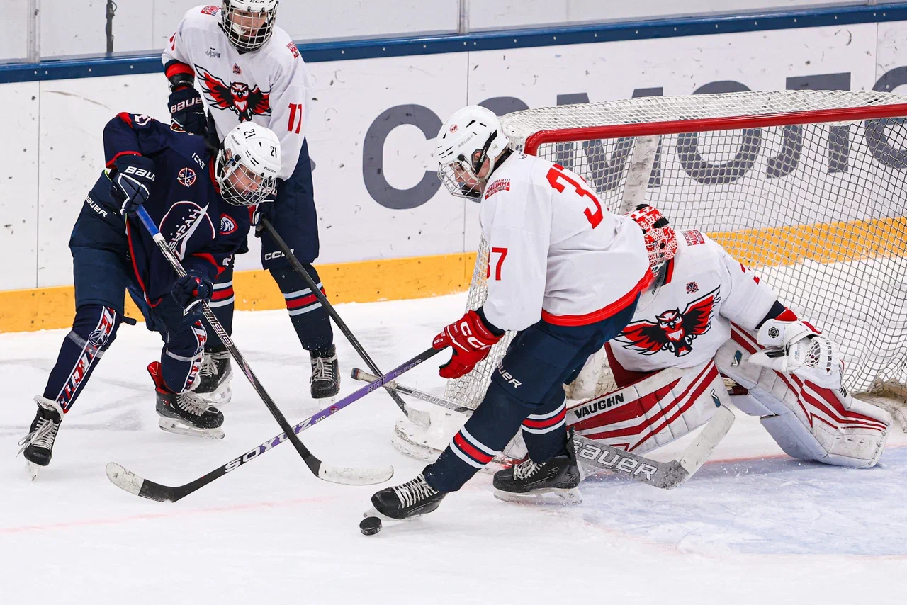 Фото: Буран Москва - Красная Машина Арктика 2012