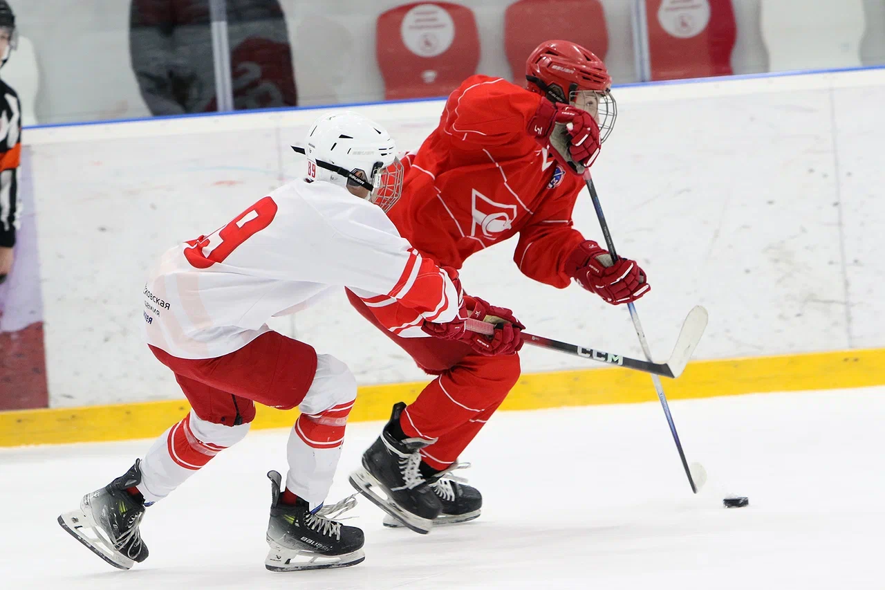 Фото: Спартак - Московская академия хоккея 2012