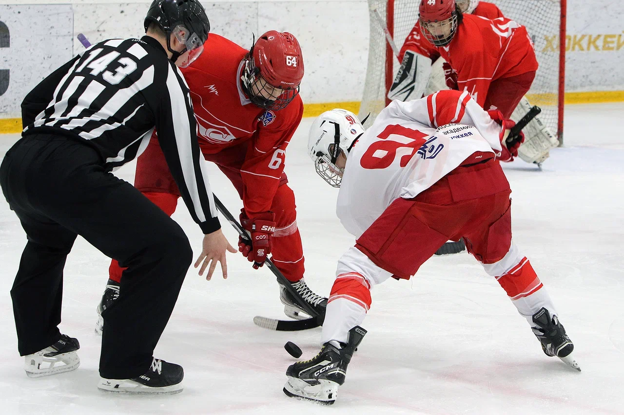 Фото: Спартак - Московская академия хоккея 2012