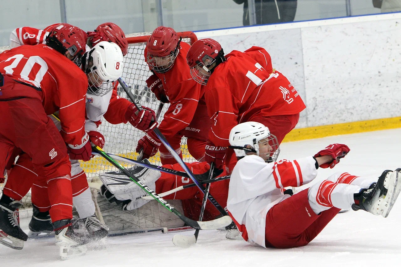 Фото: Спартак - Московская академия хоккея 2012