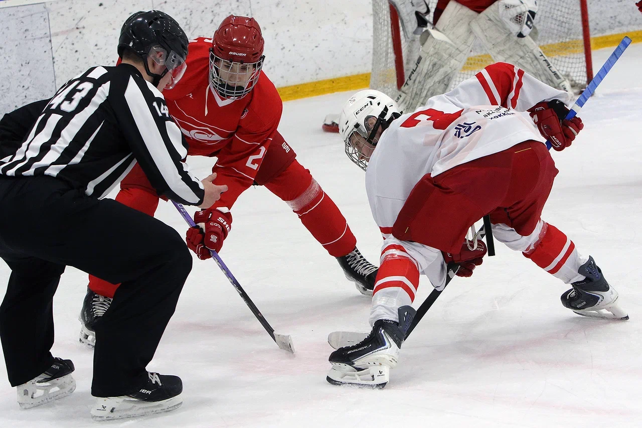 Фото: Спартак - Московская академия хоккея 2012