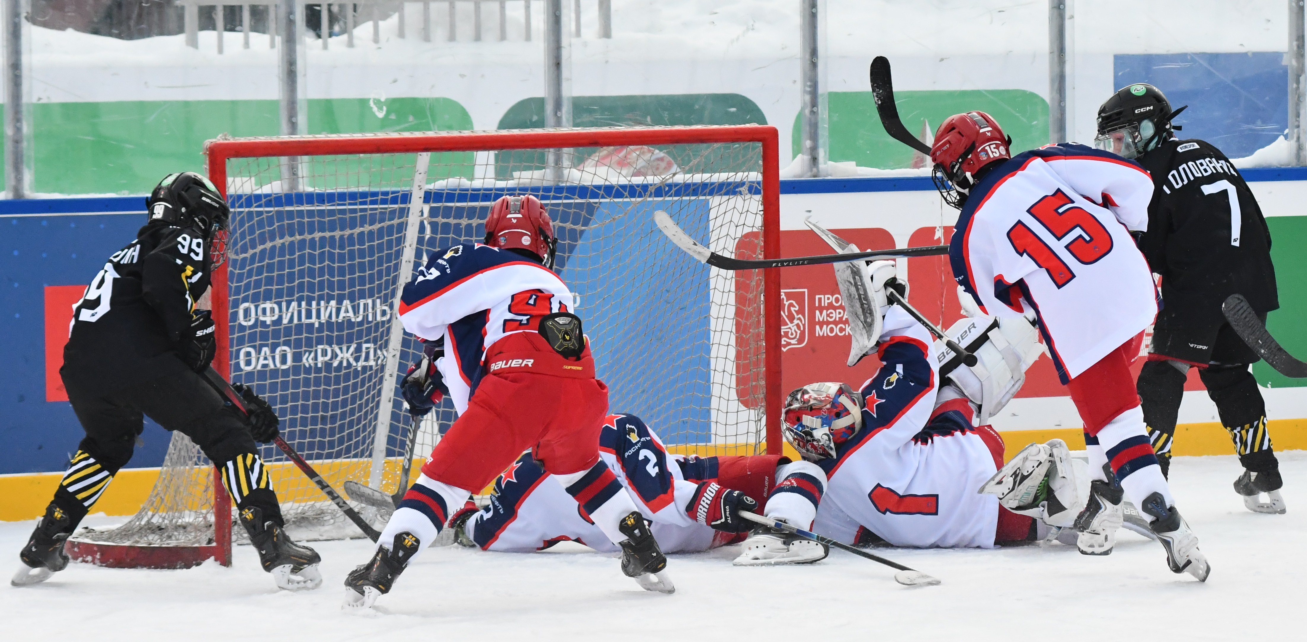 Фото: Арена Плей Трактор (Север) - ЦСКА 2016 Зимняя классика