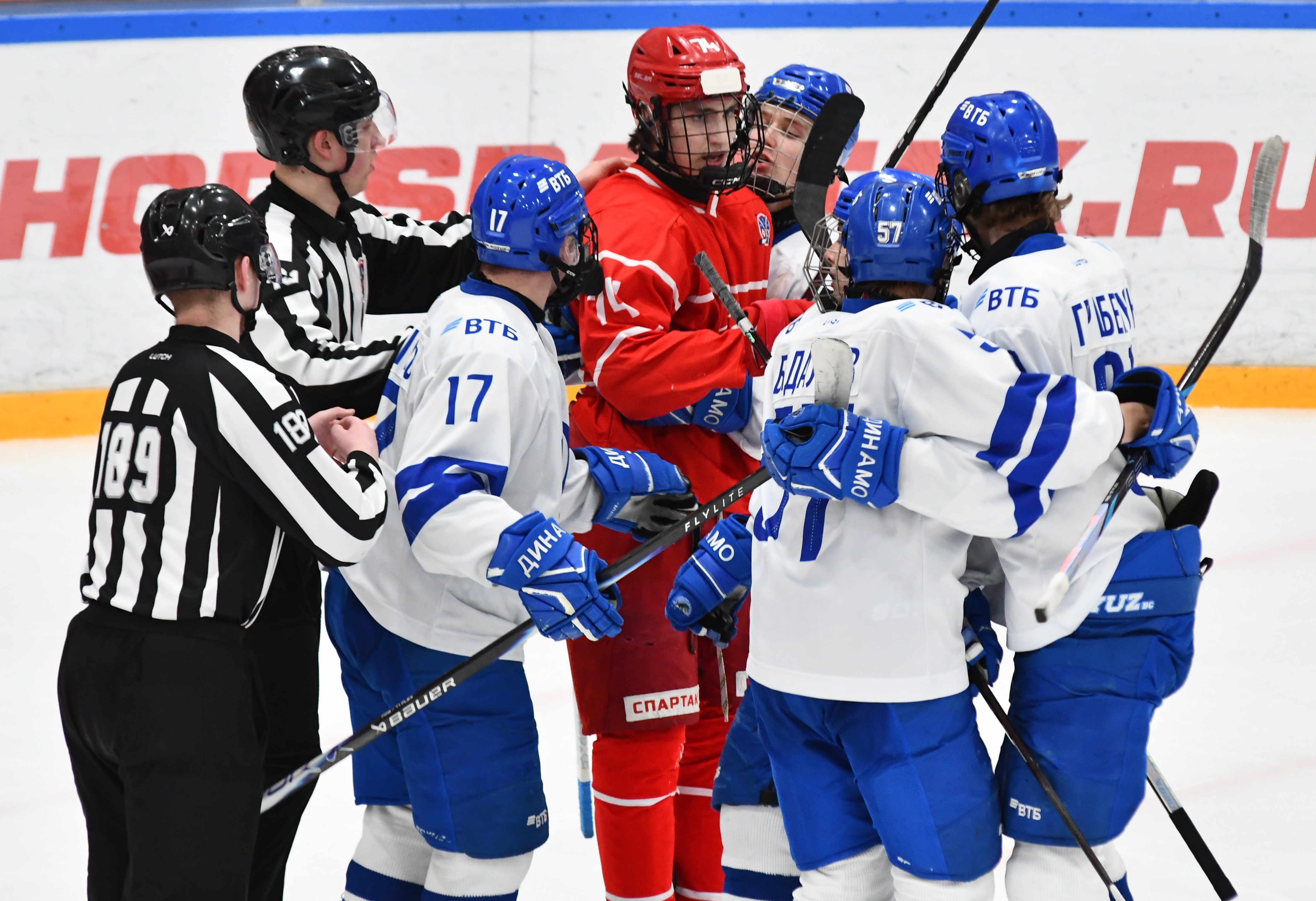 Фото: Спартак - Динамо юниоры плей-офф