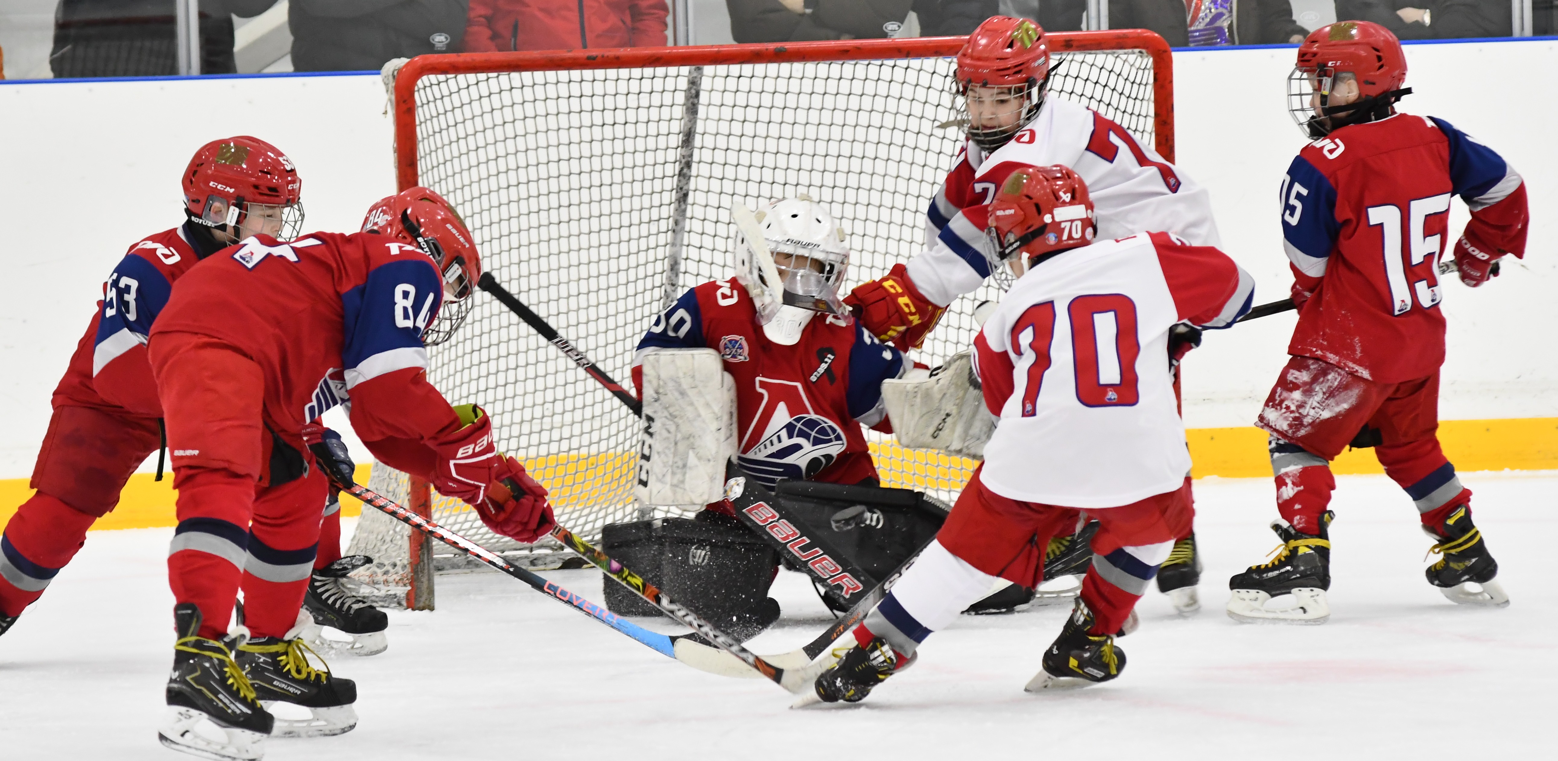 Фото: Первый игровой день второго этапа Кубка ФХМ среди команд 2017 года рождения