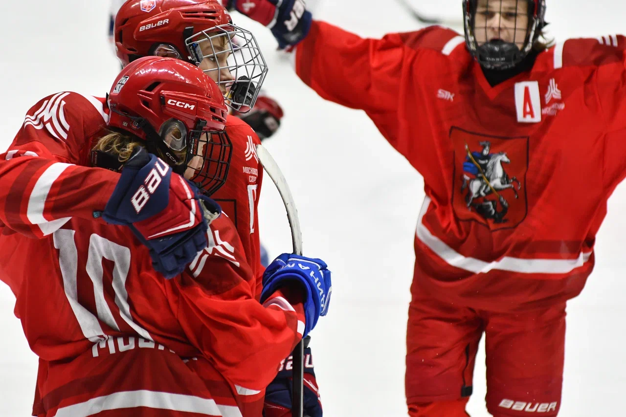 Фото: Сборная Москвы - сборная Московской области 2012
