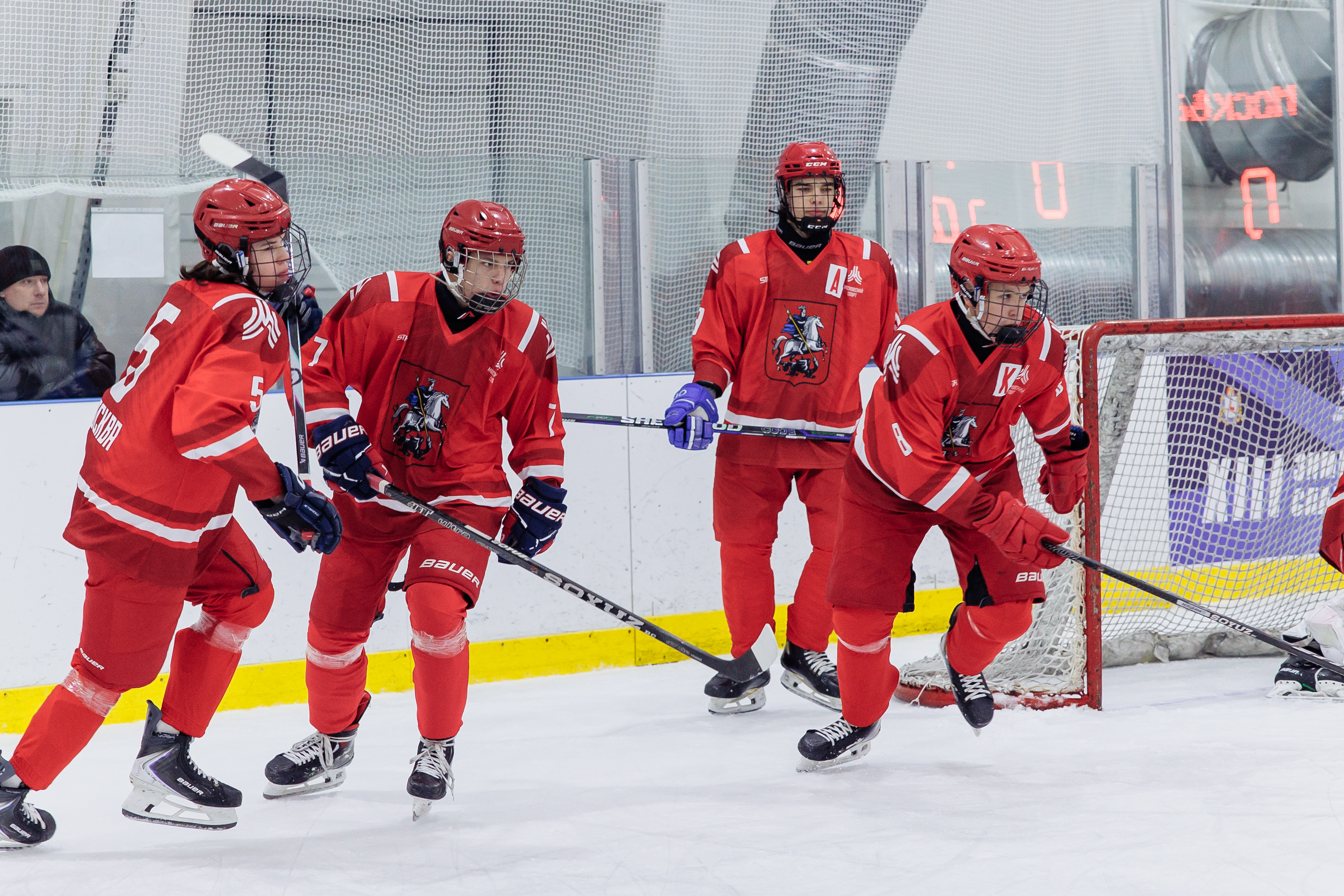 Фото: Первый игровой день сборной Москвы-2011 на зимней Спартакиаде учащихся (3x3)