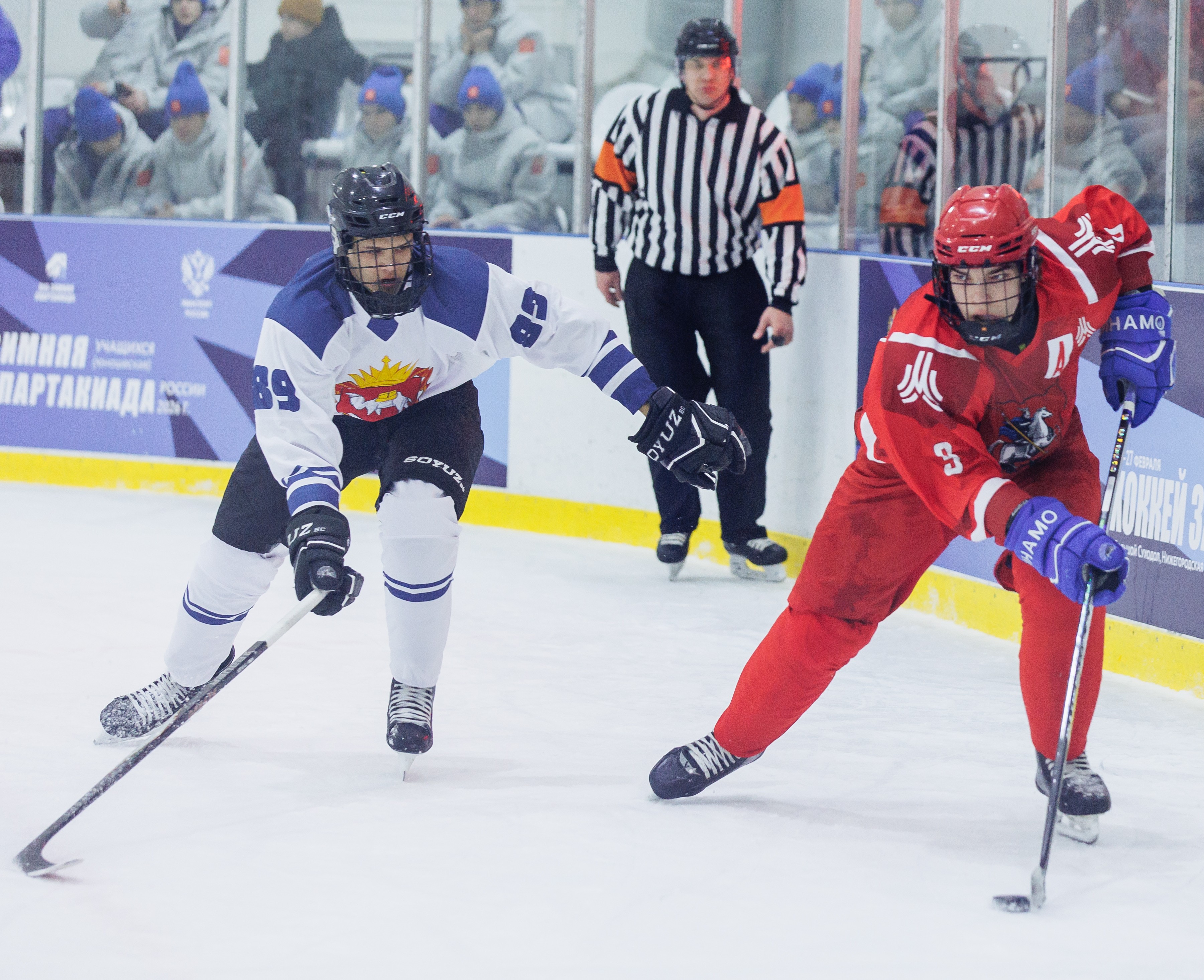 Фото: Первый игровой день сборной Москвы-2011 на зимней Спартакиаде учащихся (3x3)