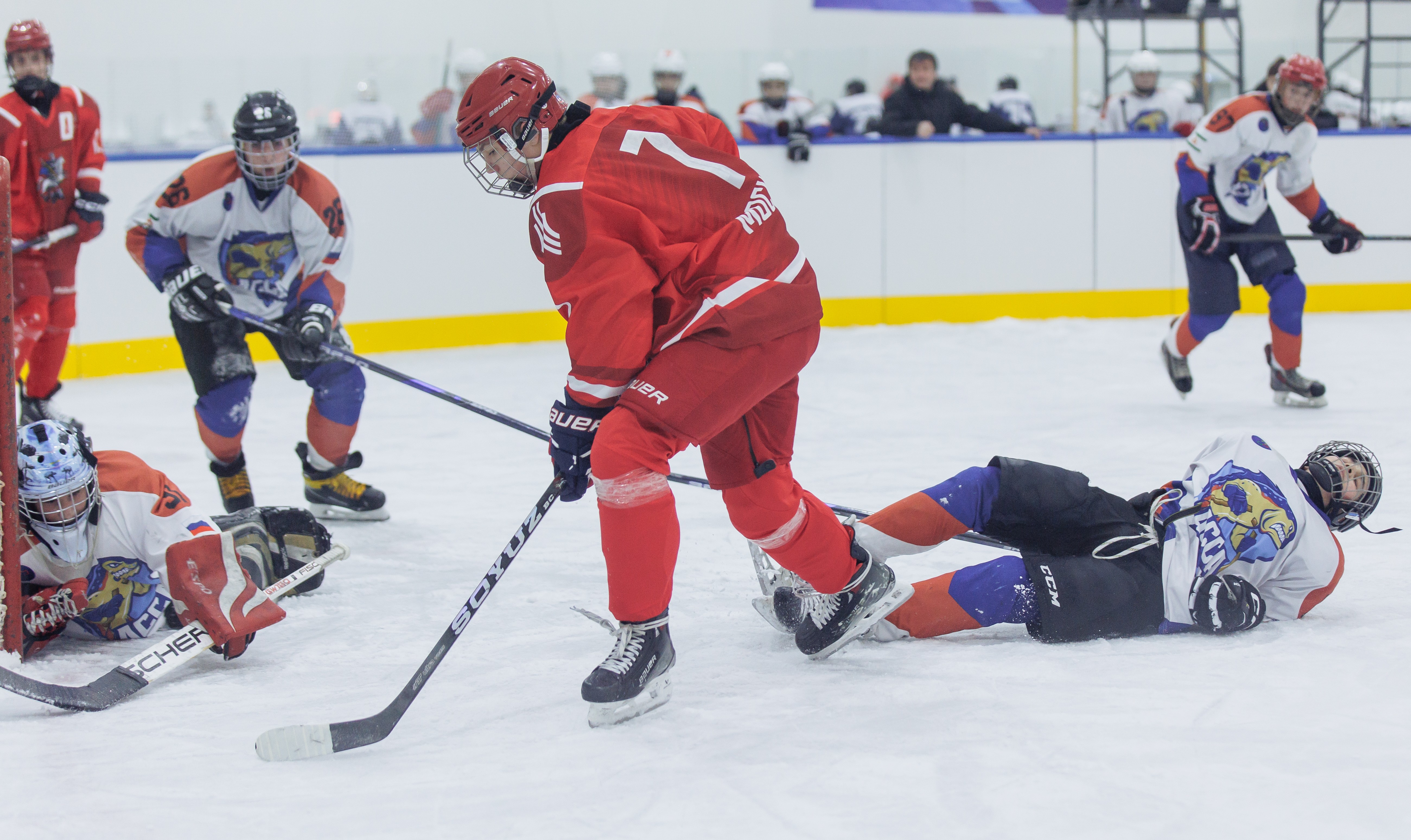 Фото: Первый игровой день сборной Москвы-2011 на зимней Спартакиаде учащихся (3x3)