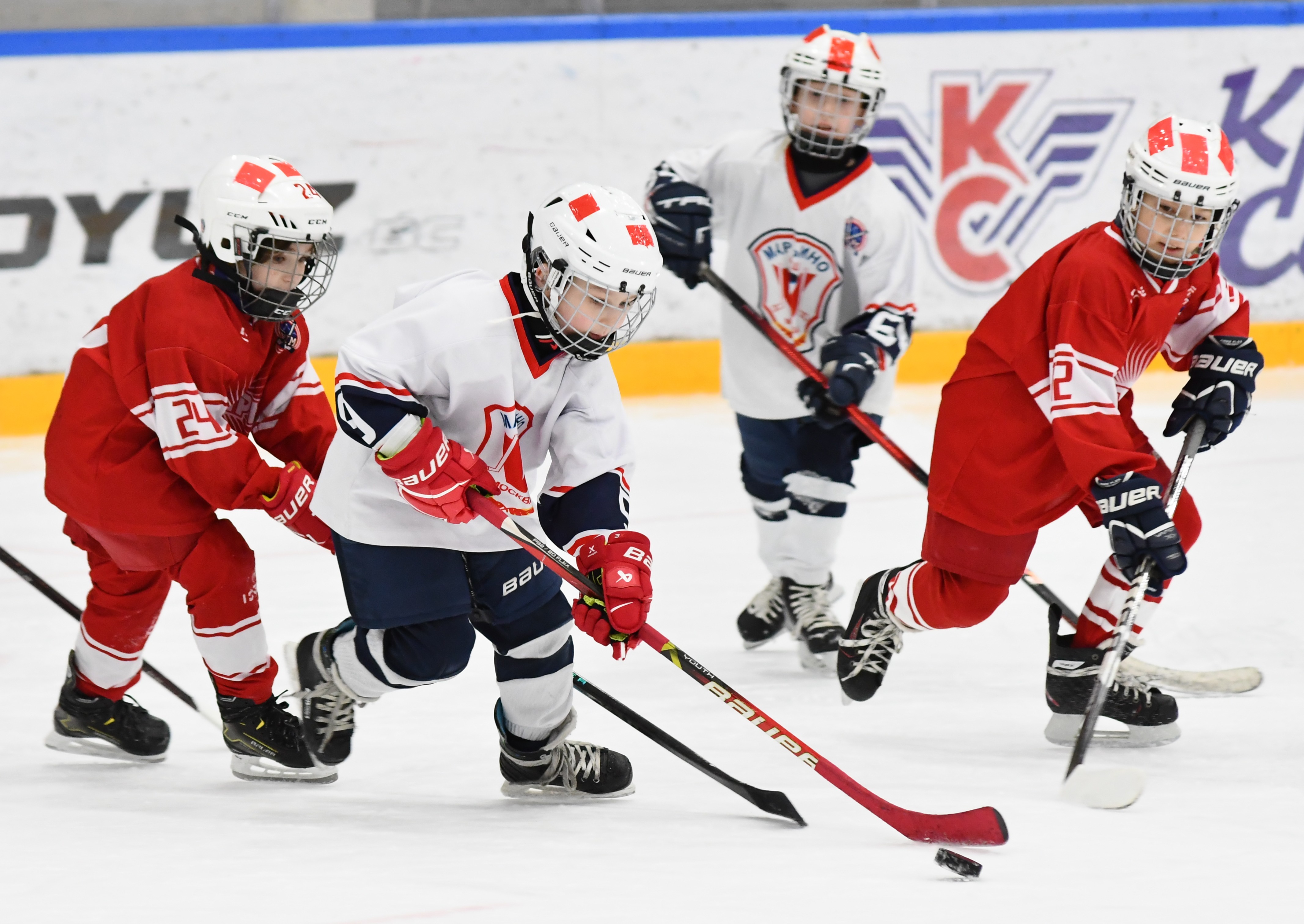 Фото: Первый день плей-офф второго этапа Кубка Москвы среди команд 2017 года рождения 