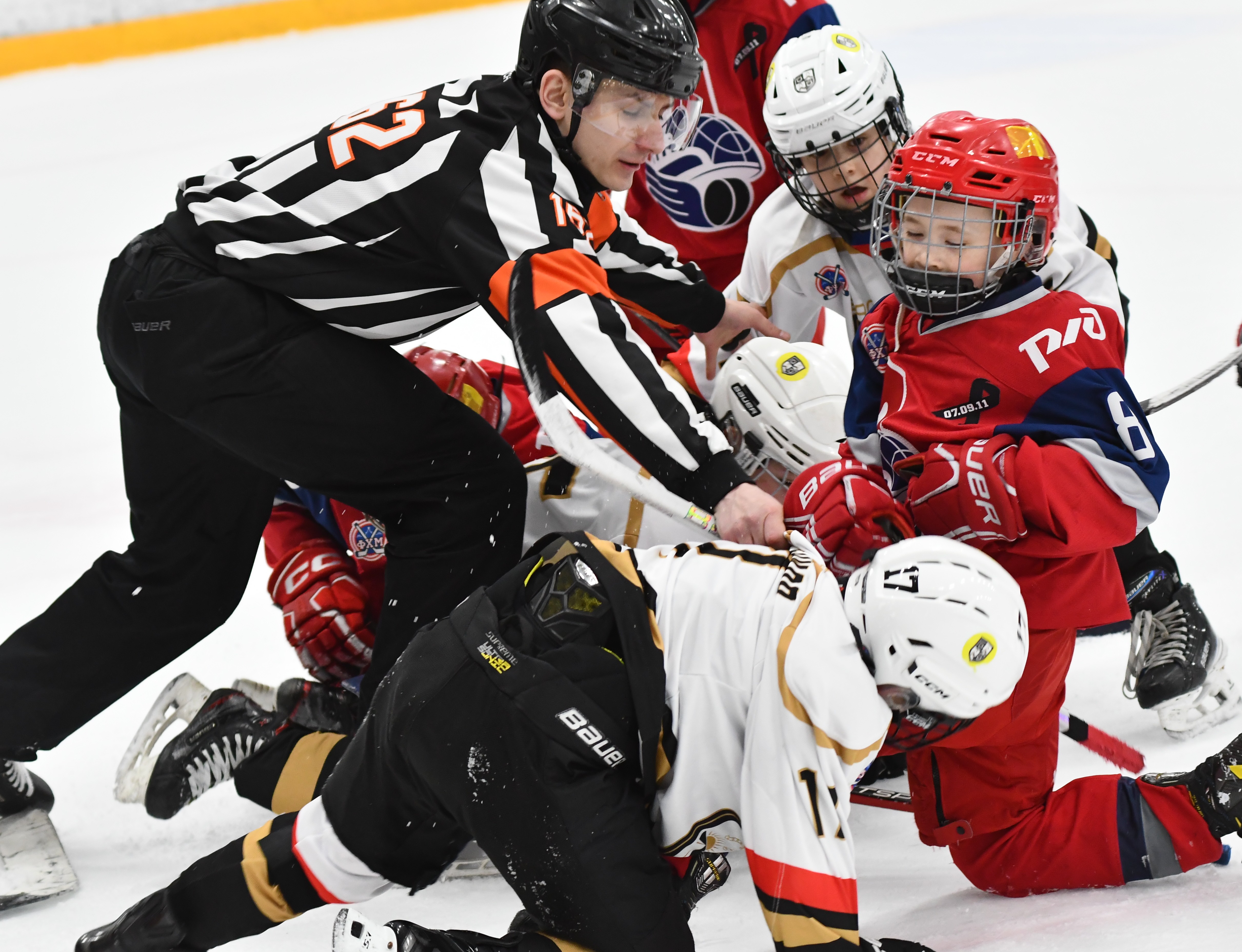 Фото: Первый день плей-офф второго этапа Кубка Москвы среди команд 2017 года рождения 