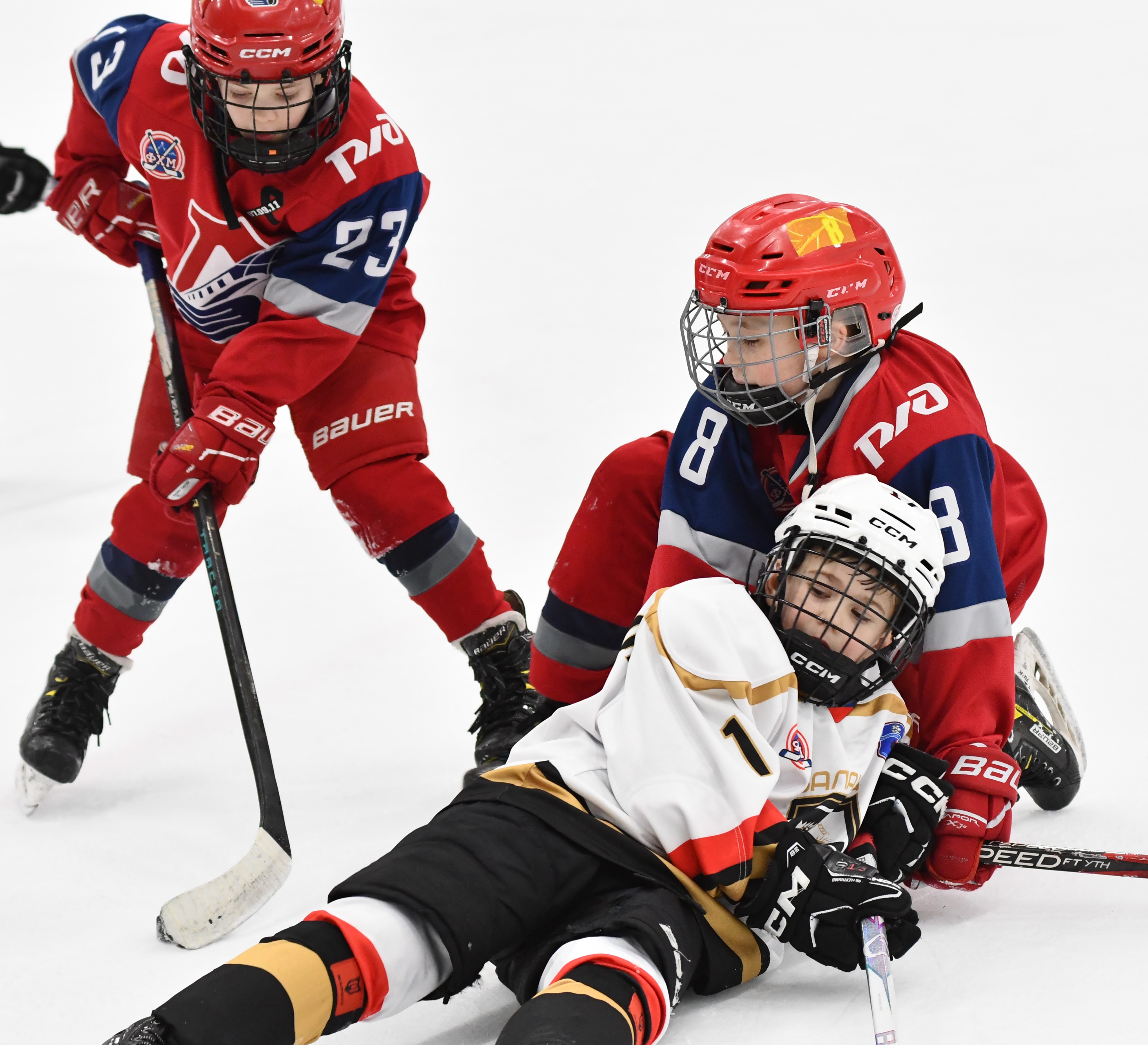 Фото: Первый день плей-офф второго этапа Кубка Москвы среди команд 2017 года рождения 