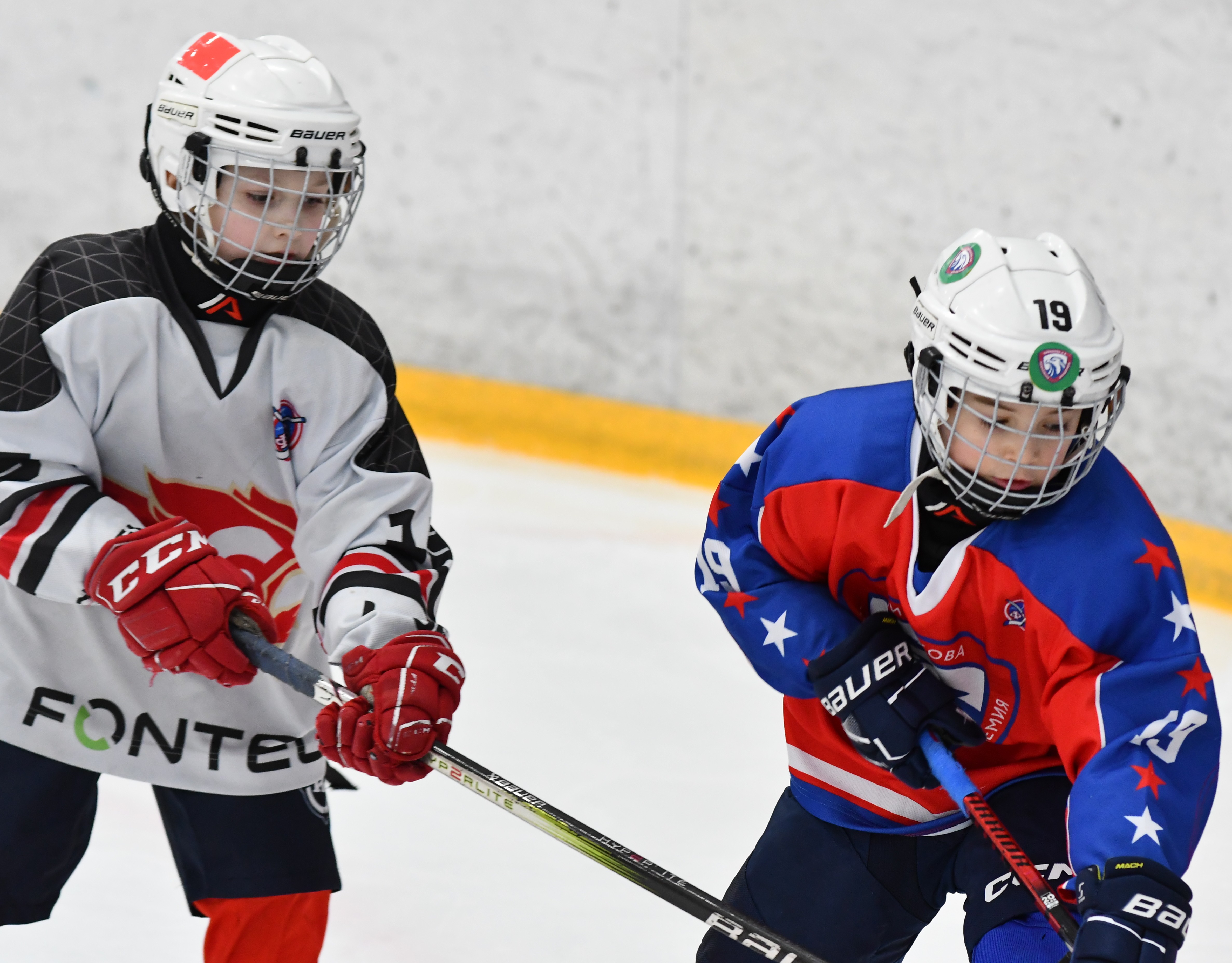 Фото: Первый день плей-офф второго этапа Кубка Москвы среди команд 2017 года рождения 