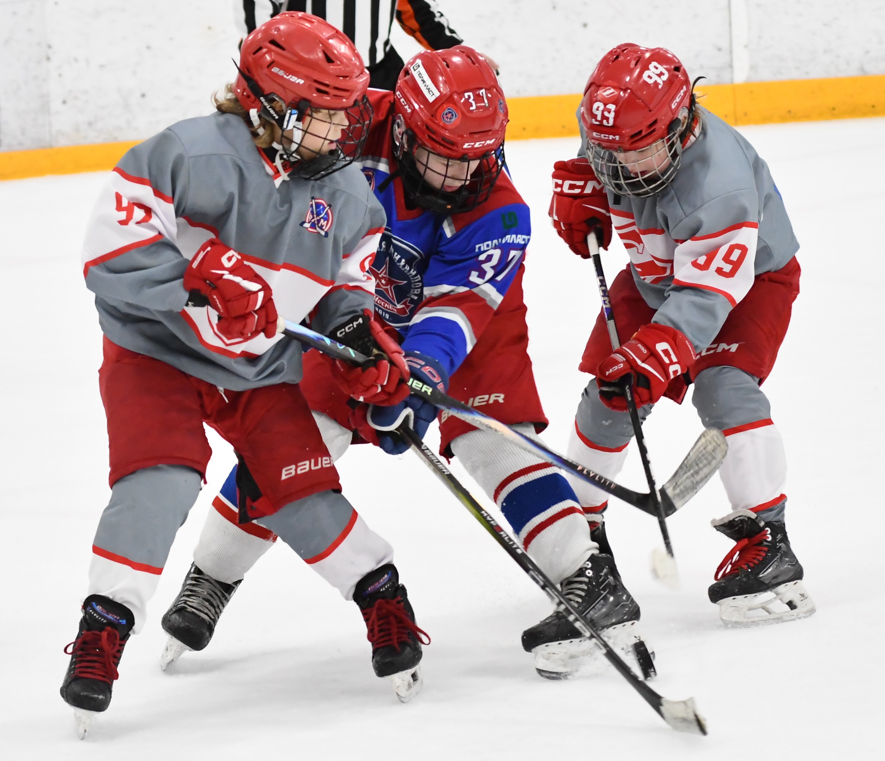 Фото: Финальный игровой день второго этапа Кубка Москвы среди команд 2017 года рождения 