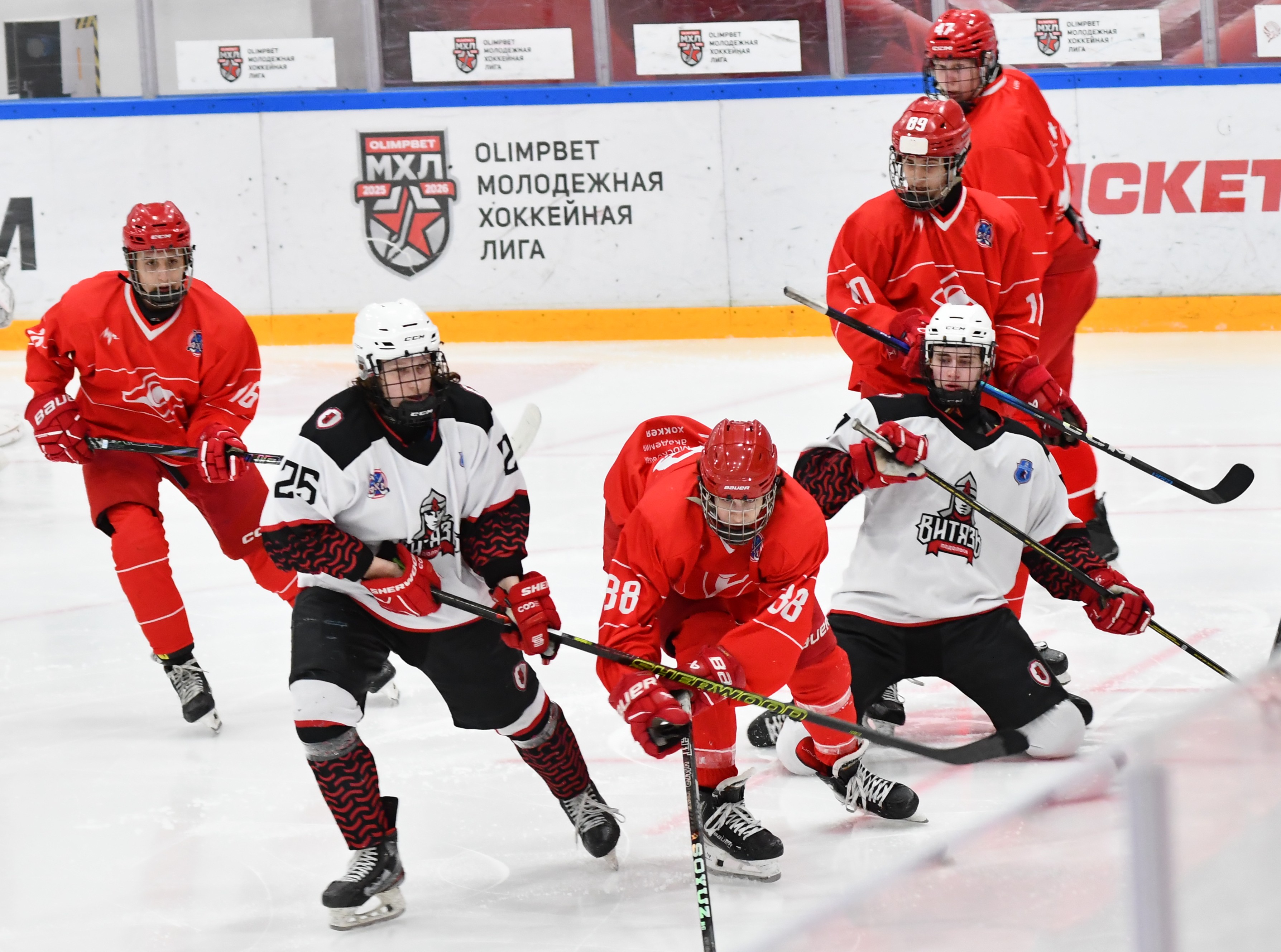 Фото: Спартак - Витязь Подольск, юниоры. Второй матч серии плей-офф за 3-е место