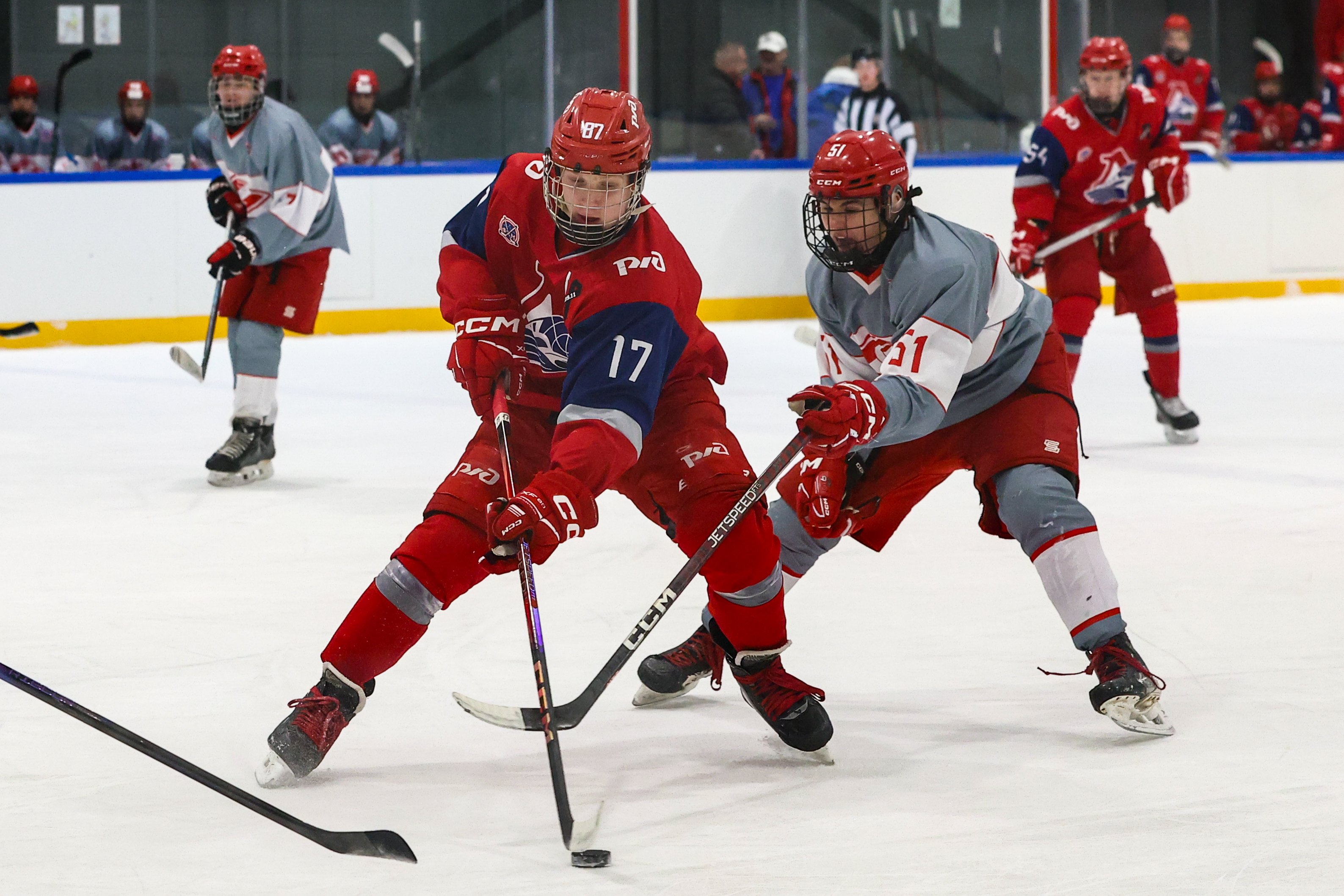 Фото: Локомотив 2004 - Спартак 2009