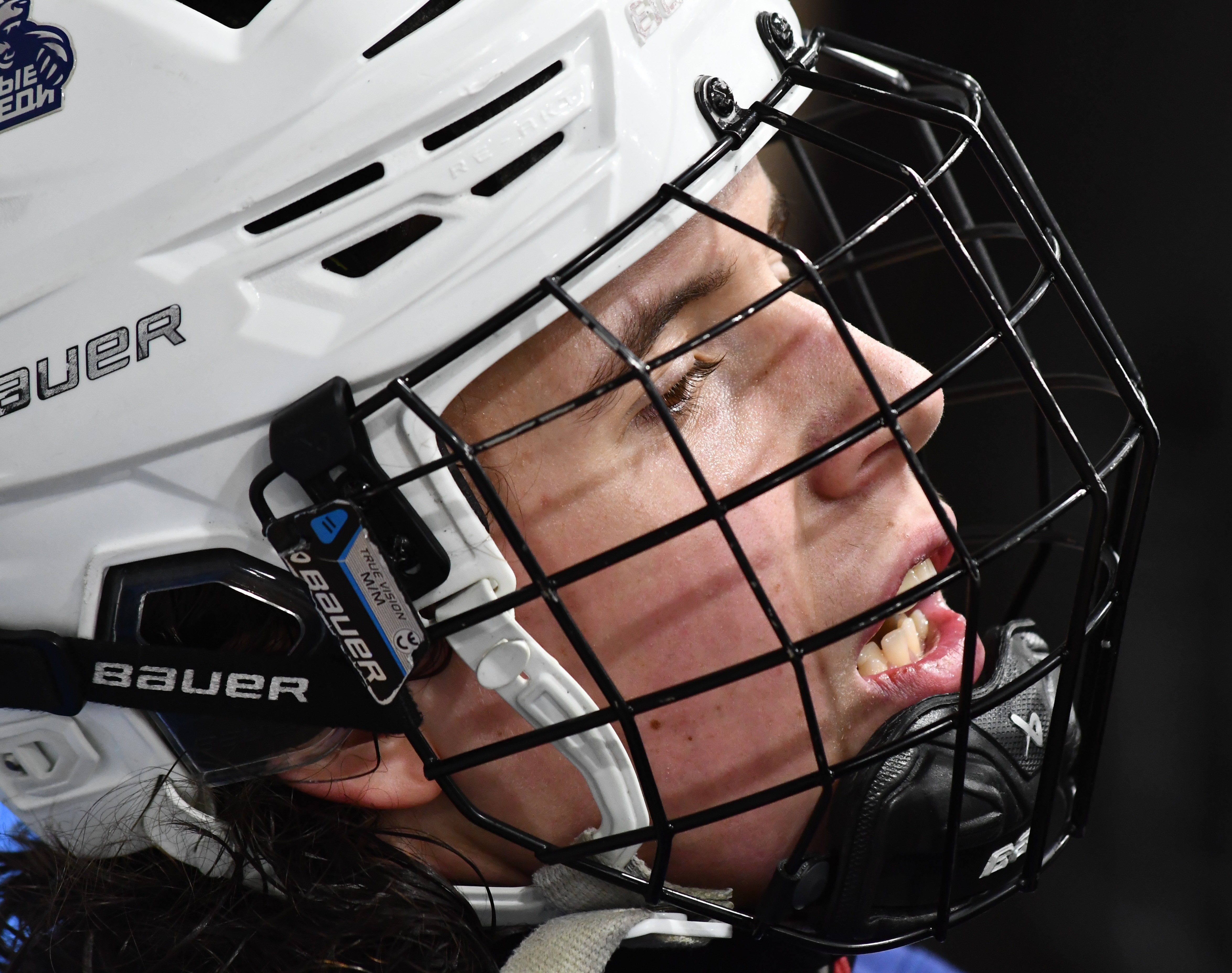 Фото: Белые медведи - Янтарь 2010, второй финальный матч плей-офф