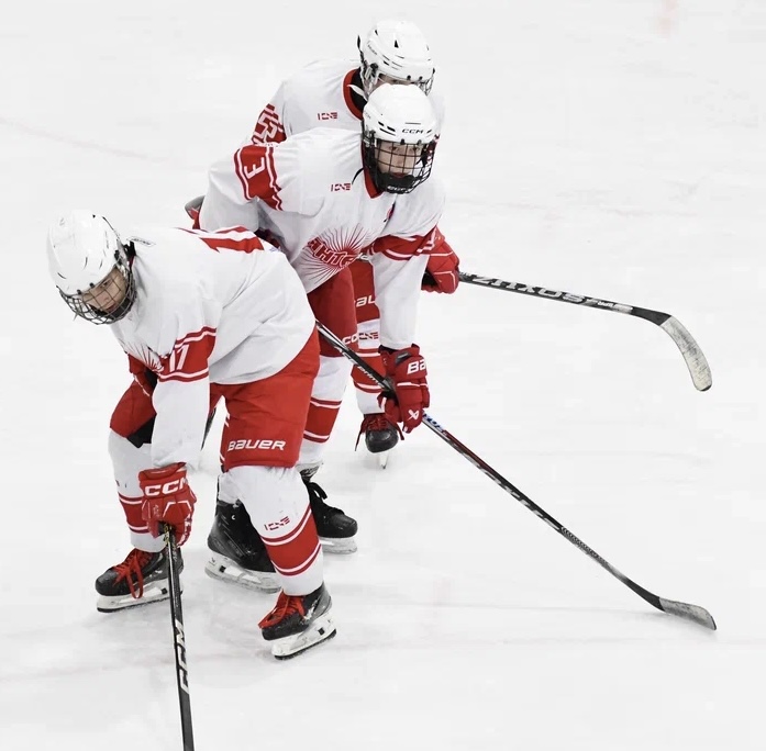 Фото: Белые медведи - Янтарь 2010, четвертый финальный матч плей-офф 