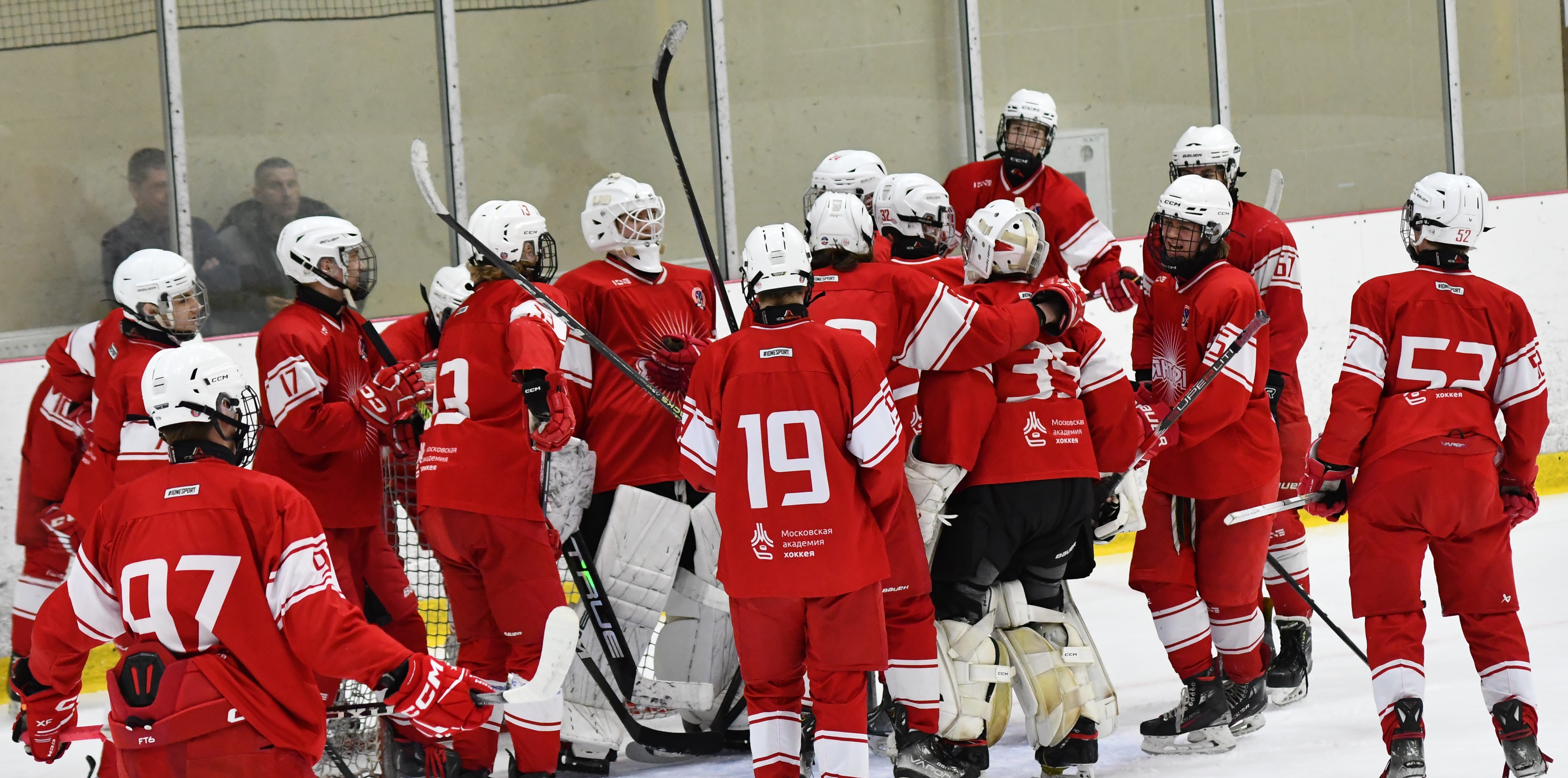 Фото: Янтарь - Белые медведи 2010, пятый матч финала плей-офф