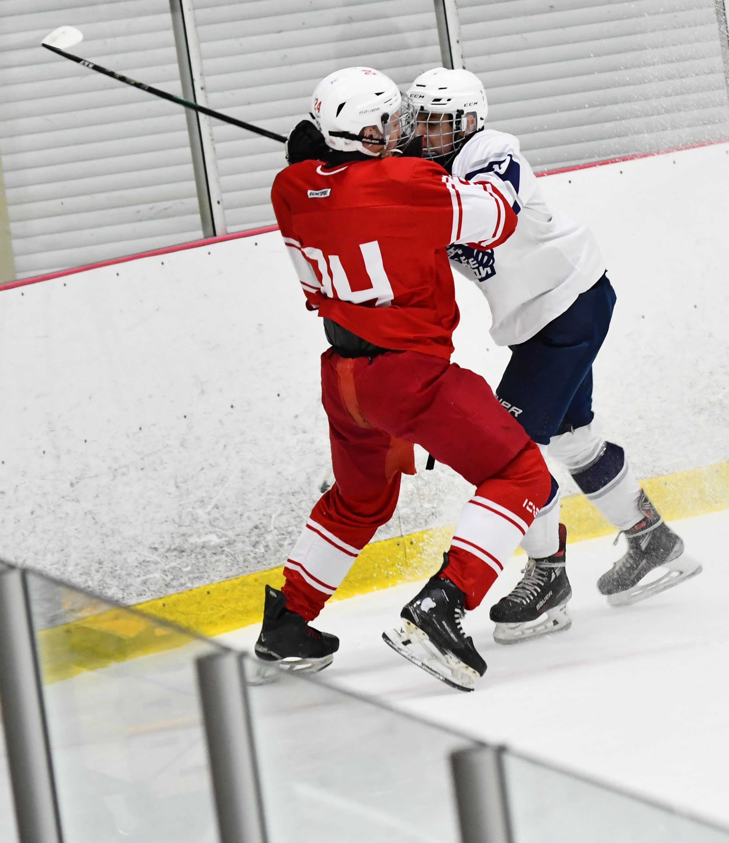 Фото: Янтарь - Белые медведи 2010, пятый матч финала плей-офф