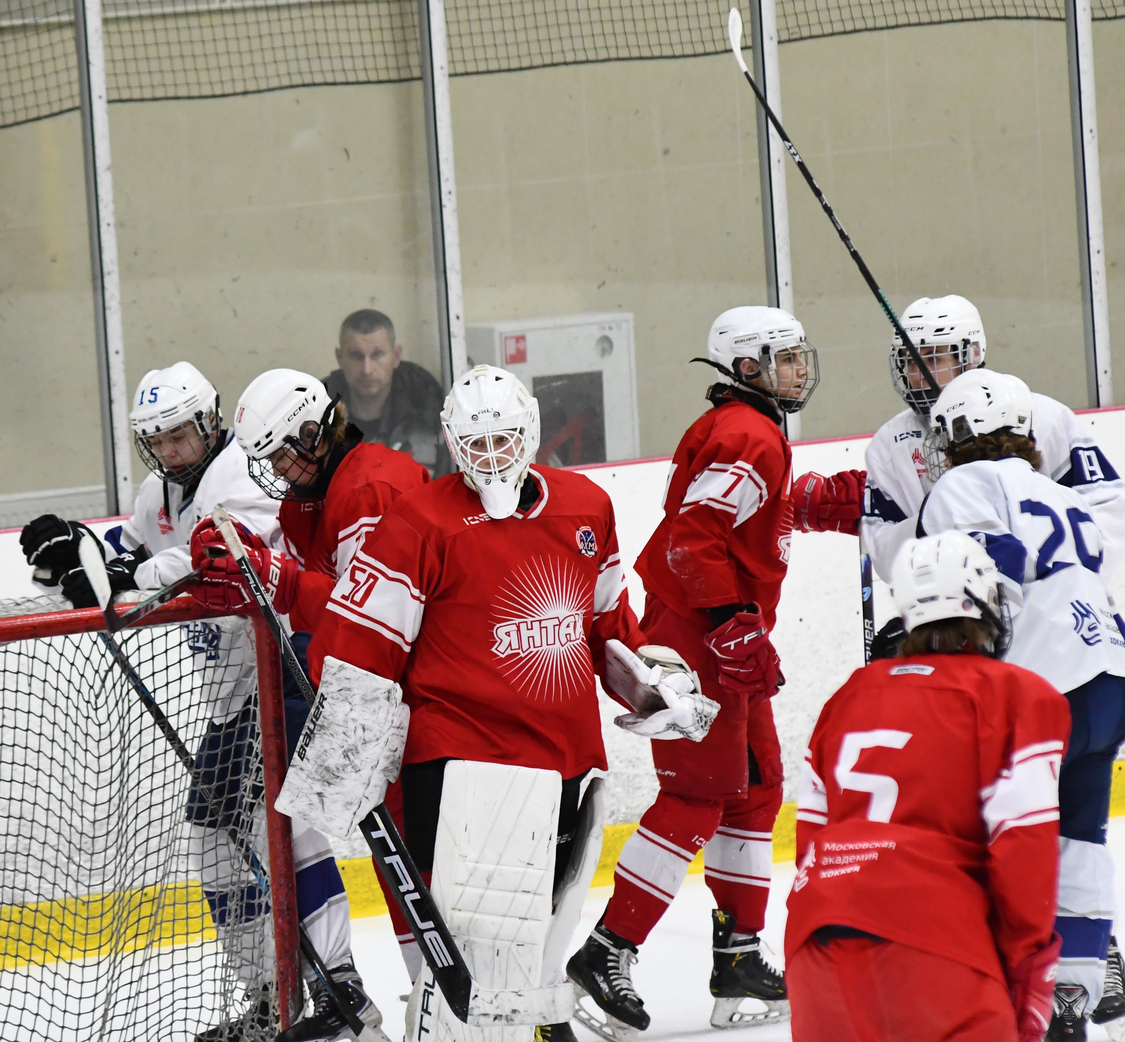 Фото: Янтарь - Белые медведи 2010, пятый матч финала плей-офф