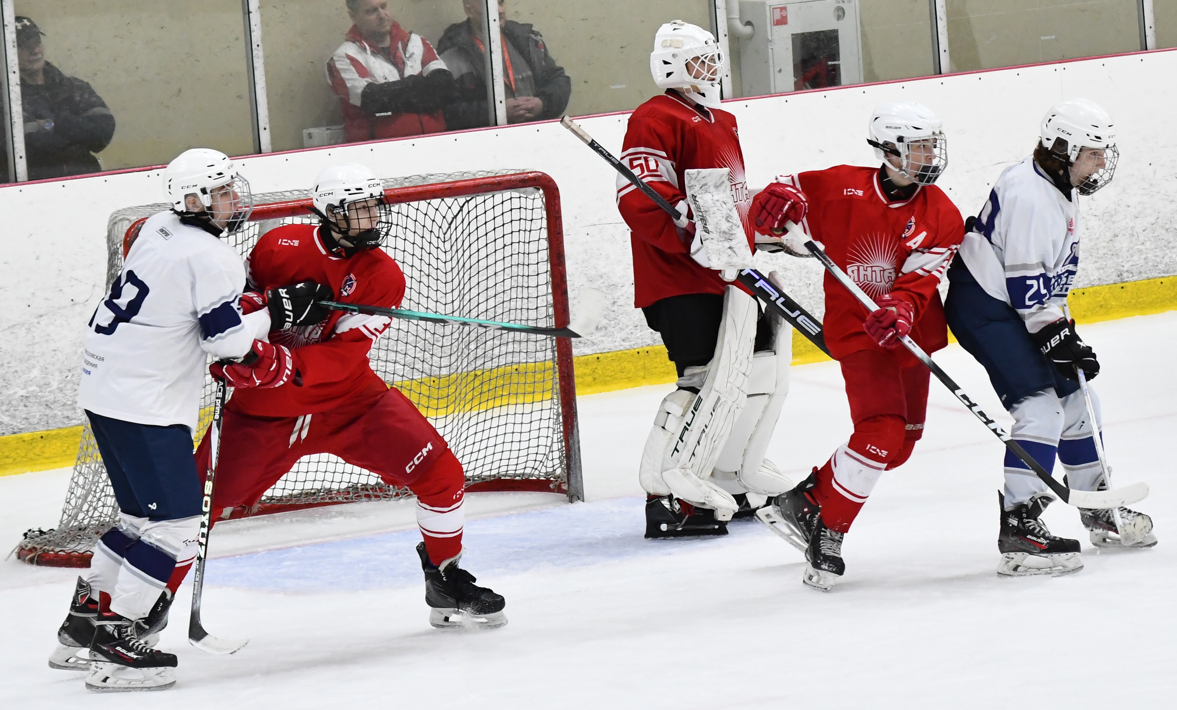 Фото: Янтарь - Белые медведи 2010, пятый матч финала плей-офф