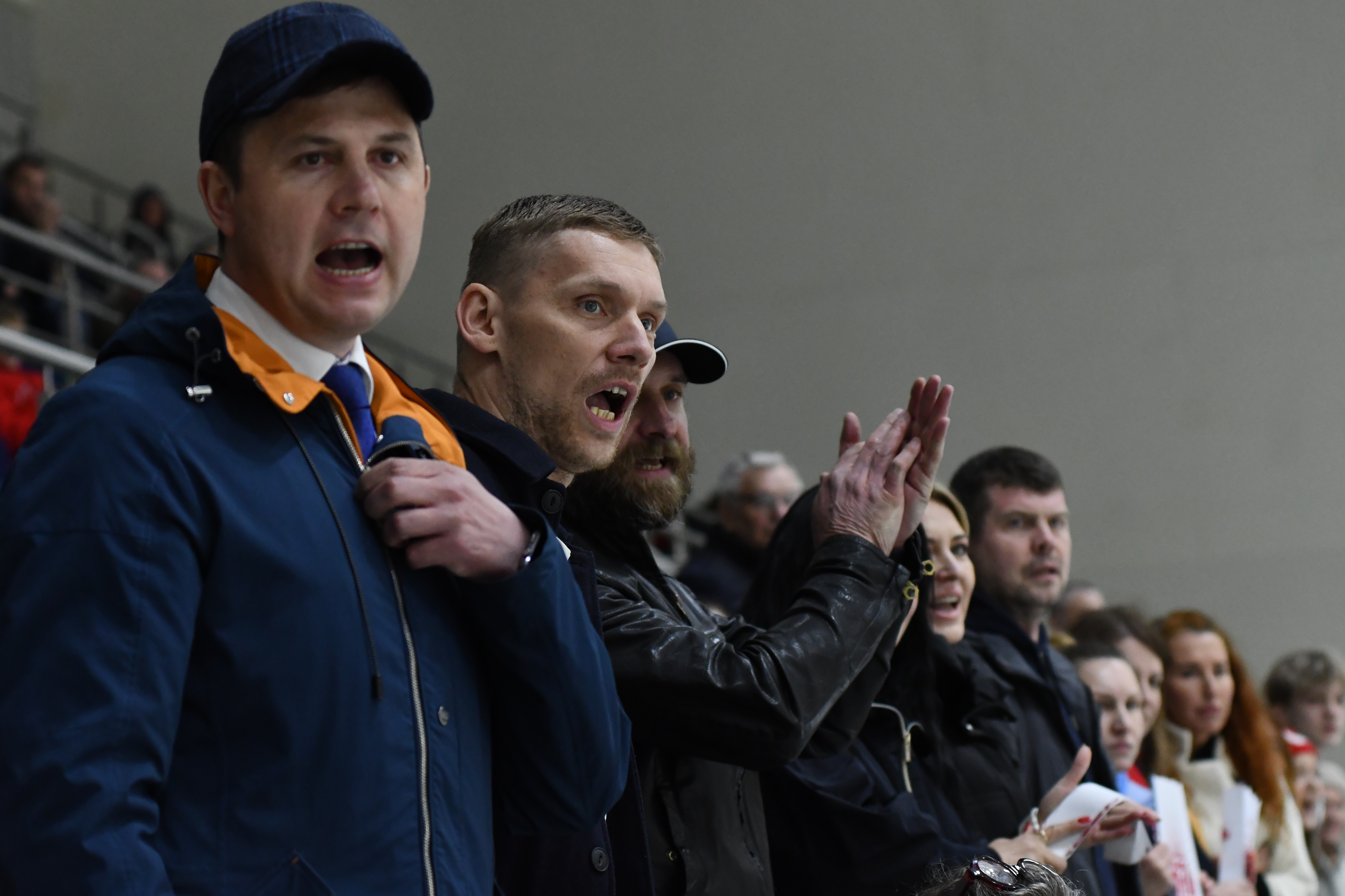 Фото: Янтарь - Белые медведи 2010, пятый матч финала плей-офф